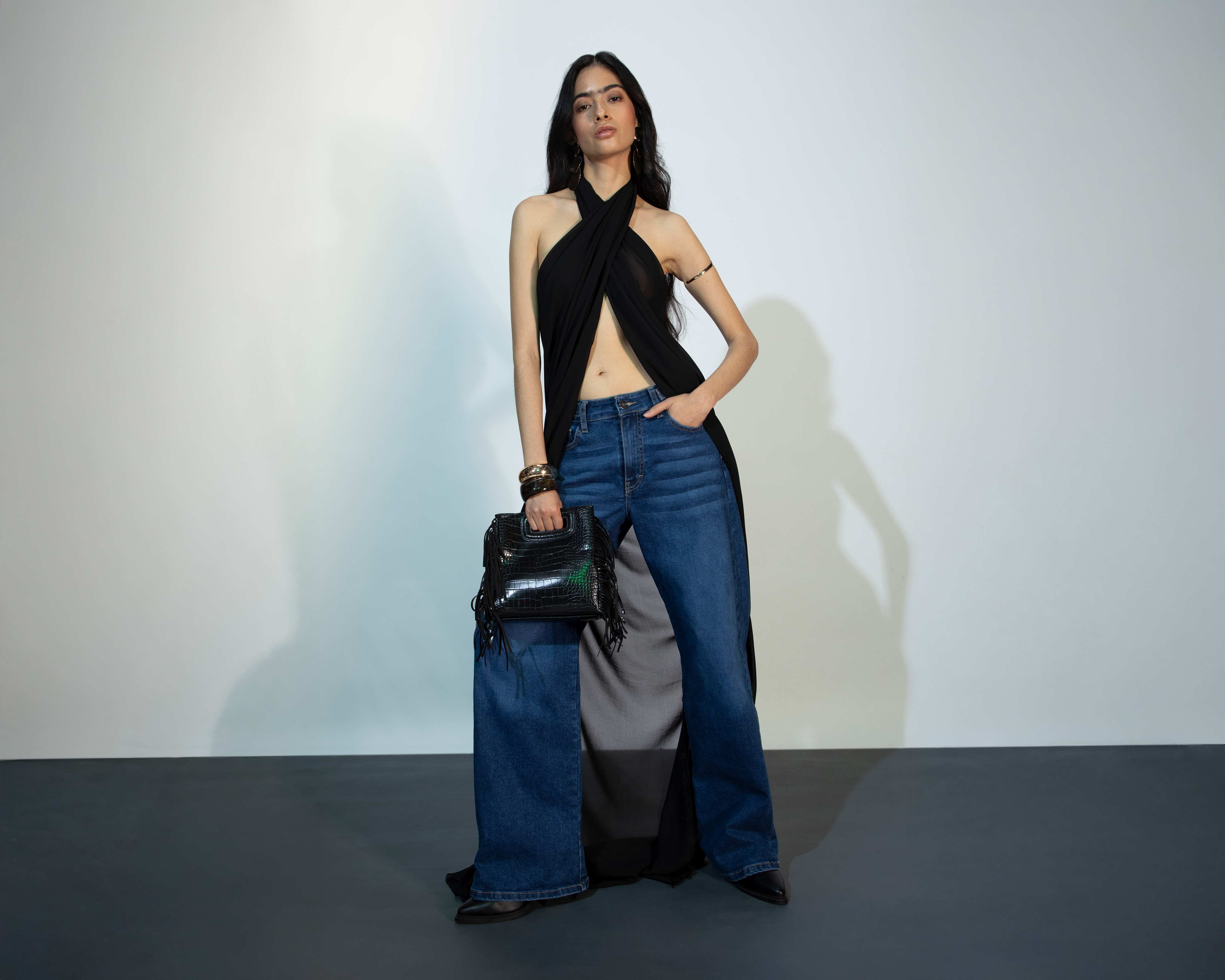 Foto 2 pulgar | Foto 1 | Jeans Regular Strona para Mujer