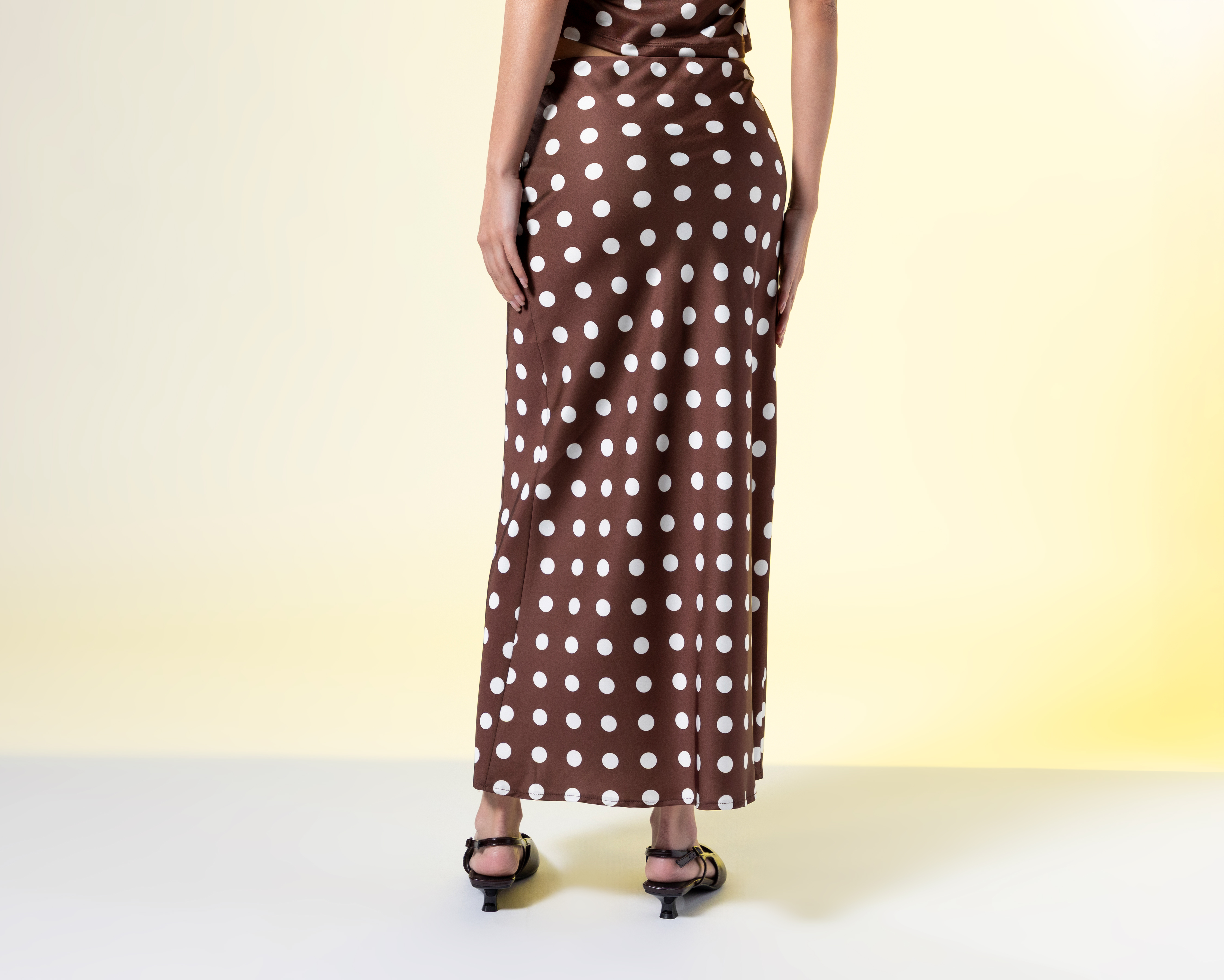 Foto 4 pulgar | Foto 3 | Falda Larga Strona Café para Mujer