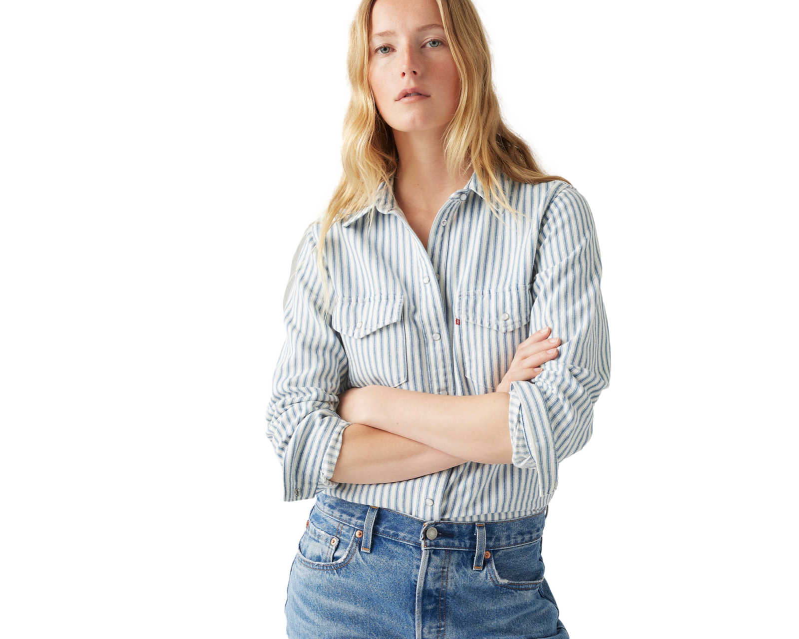 Foto 4 pulgar | Foto 3 | Camisa Levi's Iconic Western para Mujer