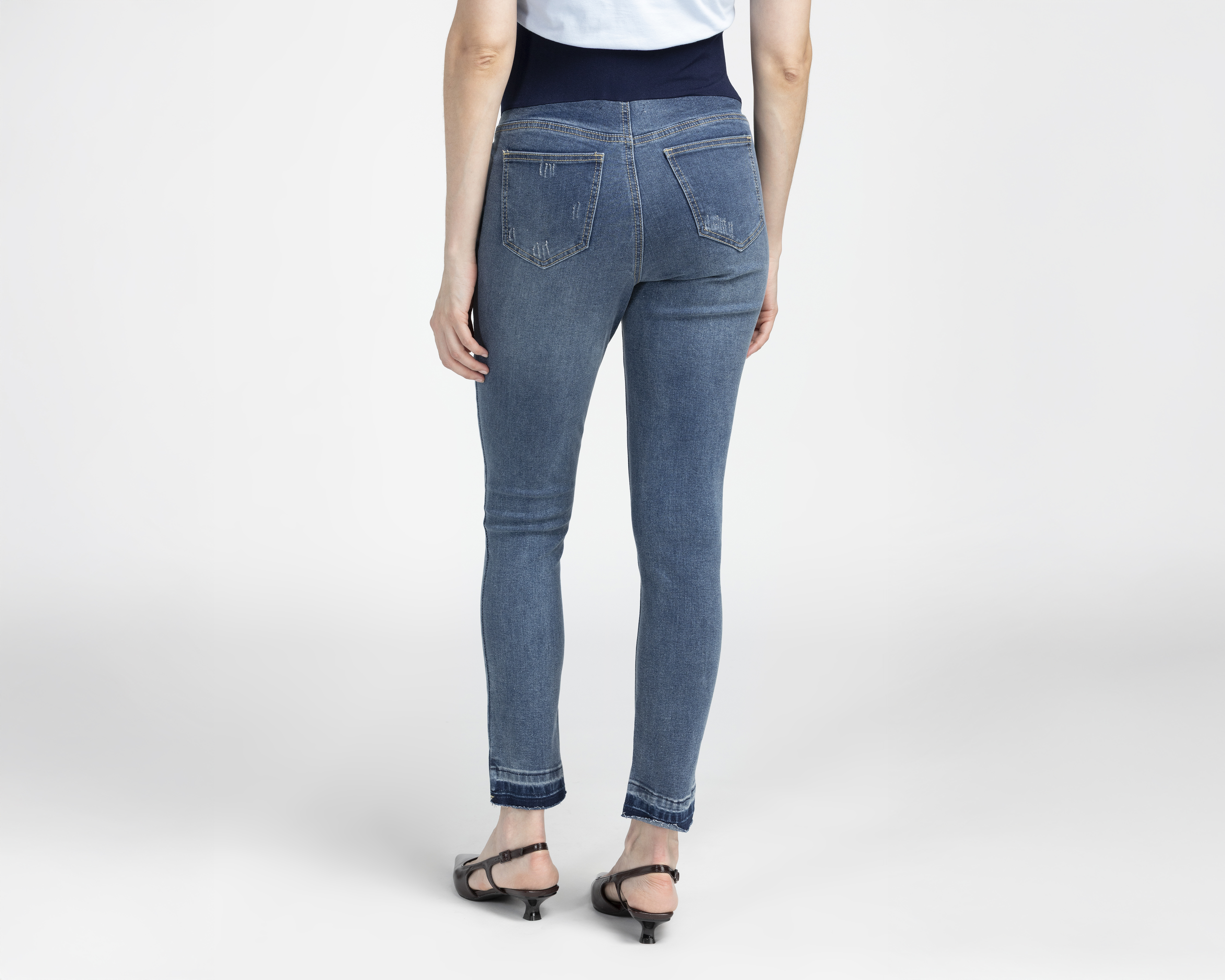 Foto 4 pulgar | Foto 3 | Jeans de Maternidad con Destrucciones Mamá Bella