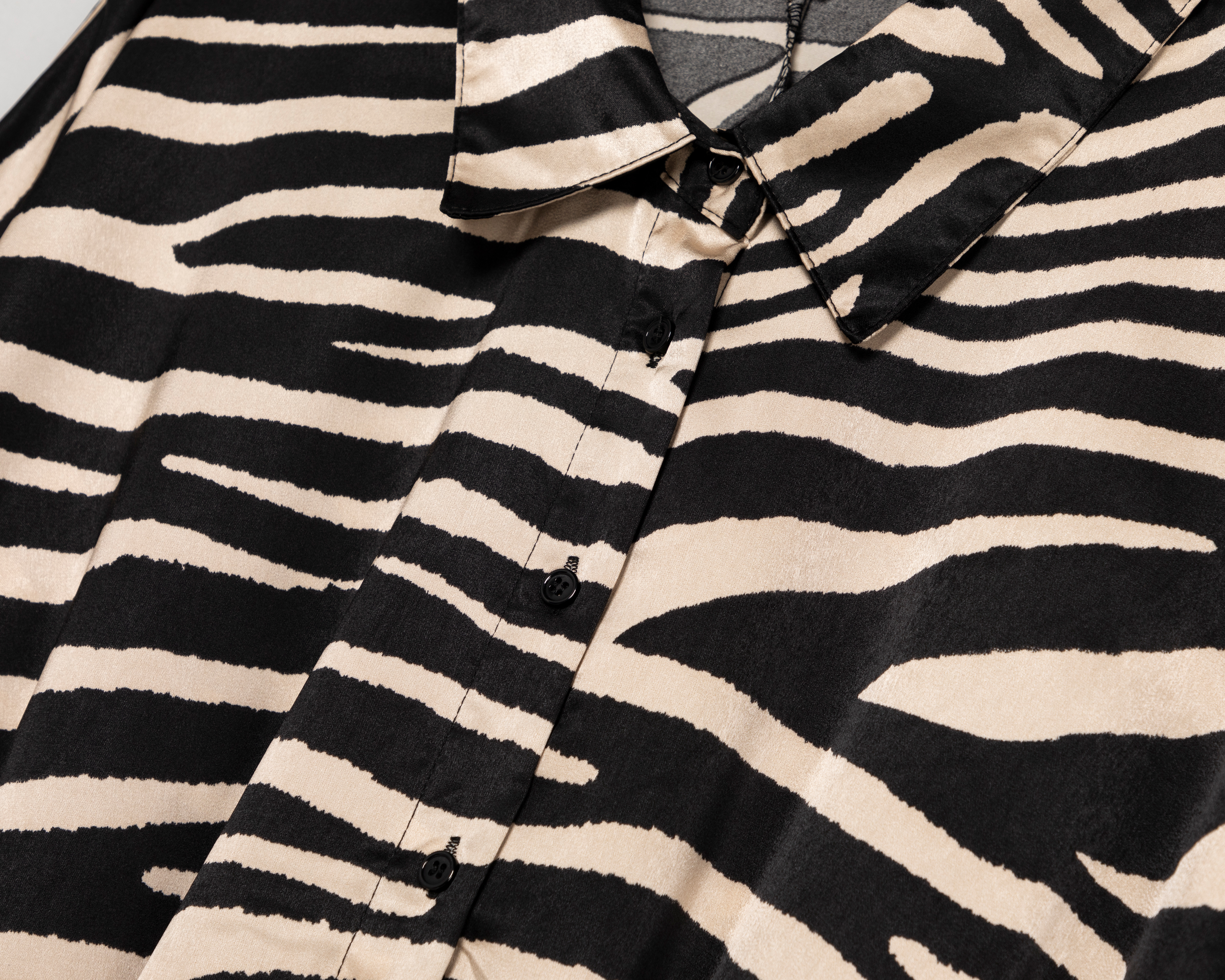 Foto 4 pulgar | Foto 3 | Vestido Casual Sahara Manga Larga Animal Print