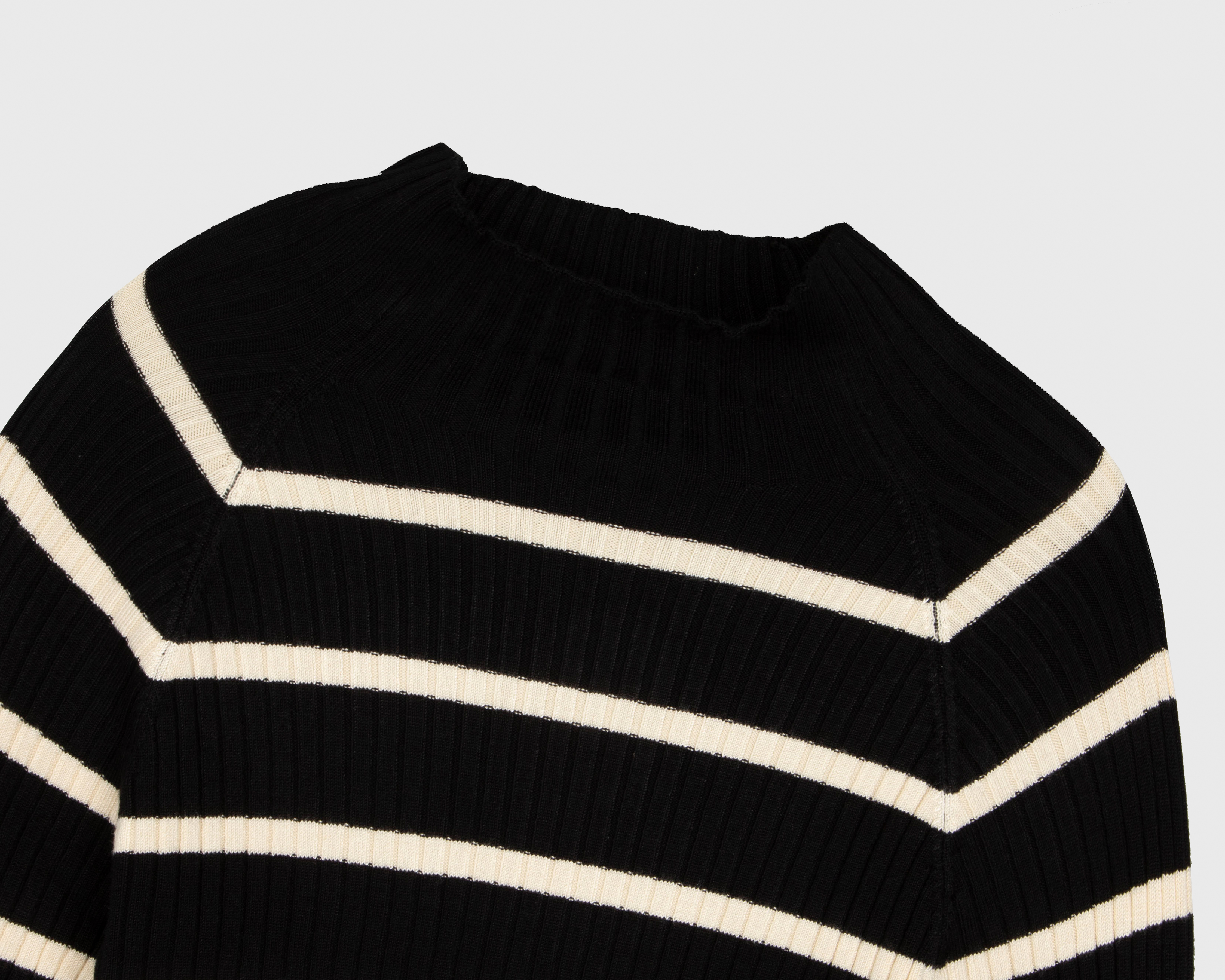 Foto 3 | Foto 3 | Suéter a Rayas Sahara para Mujer