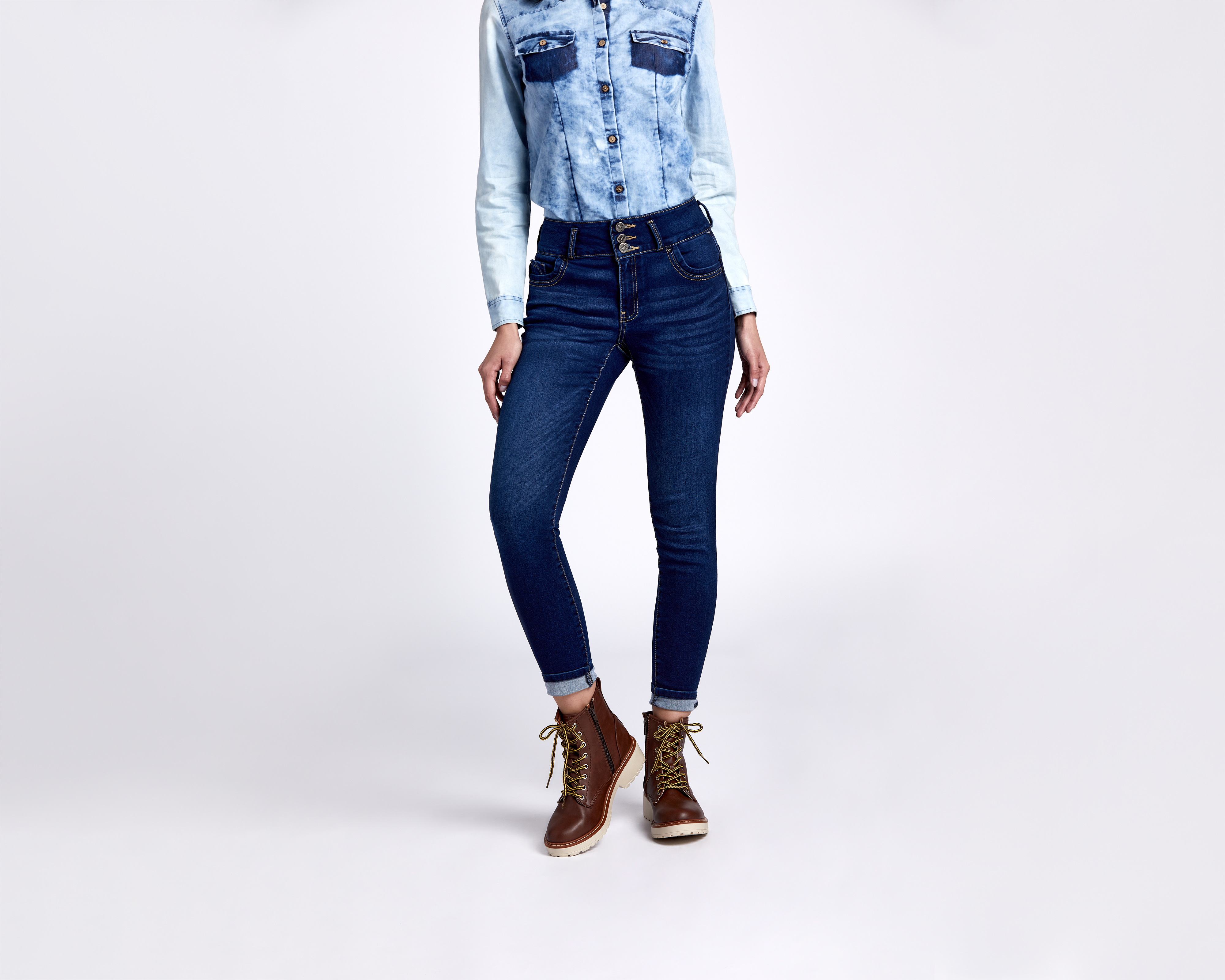 Foto 2 pulgar | Foto 1 | Jeans Skinny Boy London para Mujer