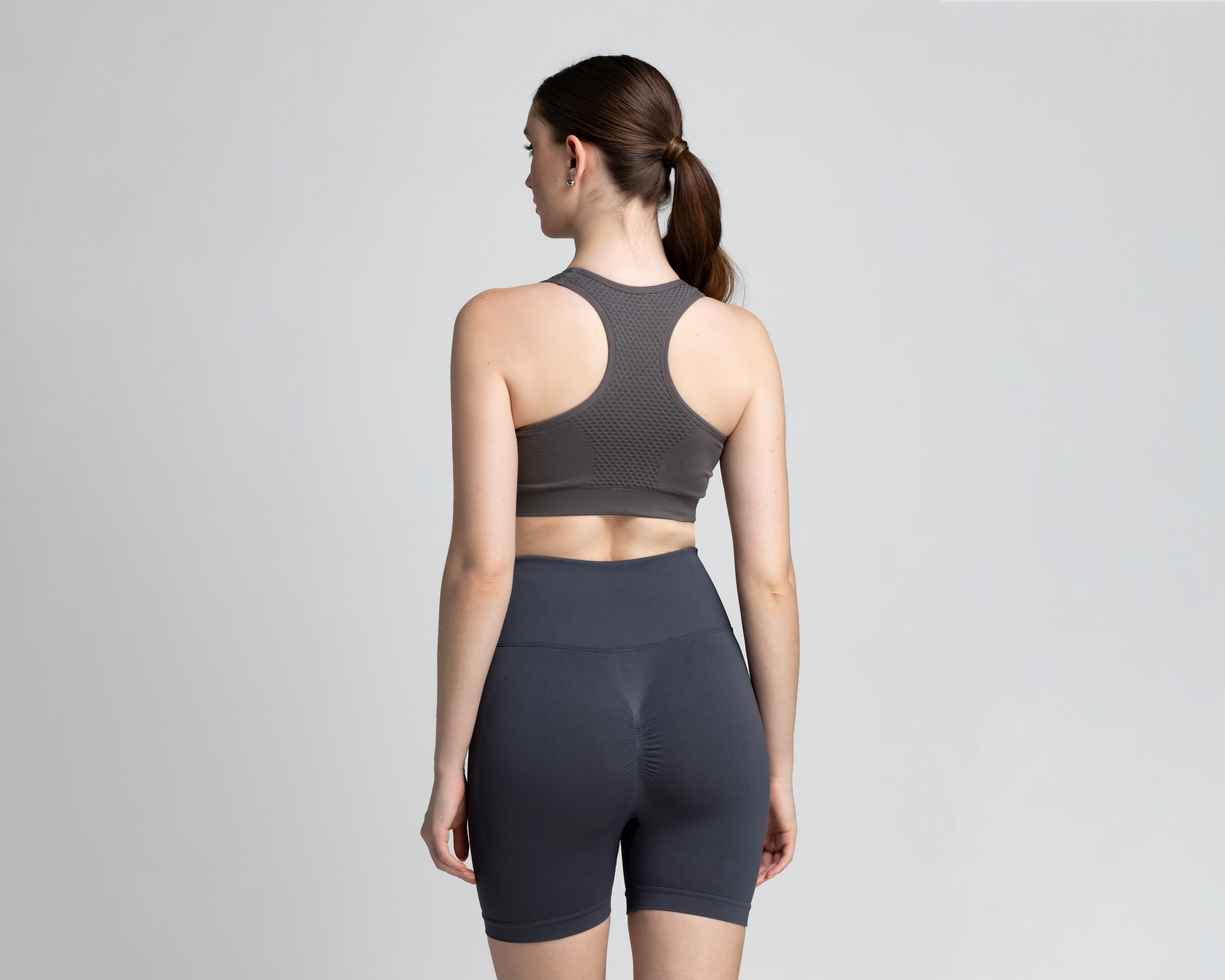 Foto 5 pulgar | Foto 4 | Top Sportline de Entrenamiento para Mujer 3 Piezas