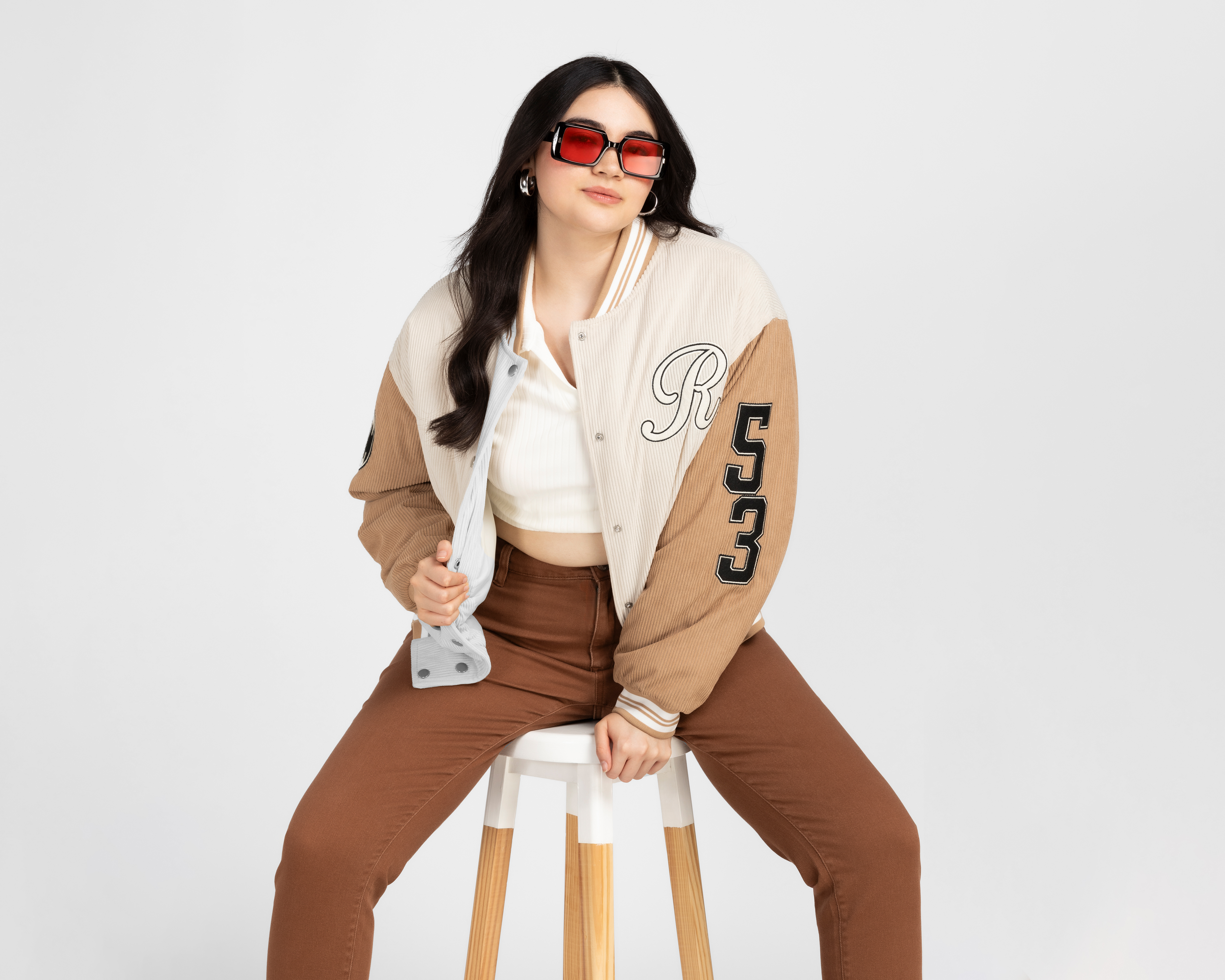 Foto 3 pulgar | Foto 2 | Chamarra Varsity Refill para Mujer