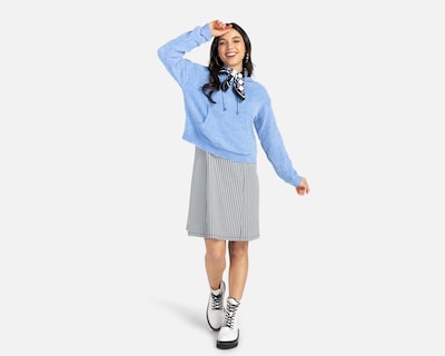 Foto 2 | Foto 2 | Sudadera 18 Forever con Capucha para Mujer