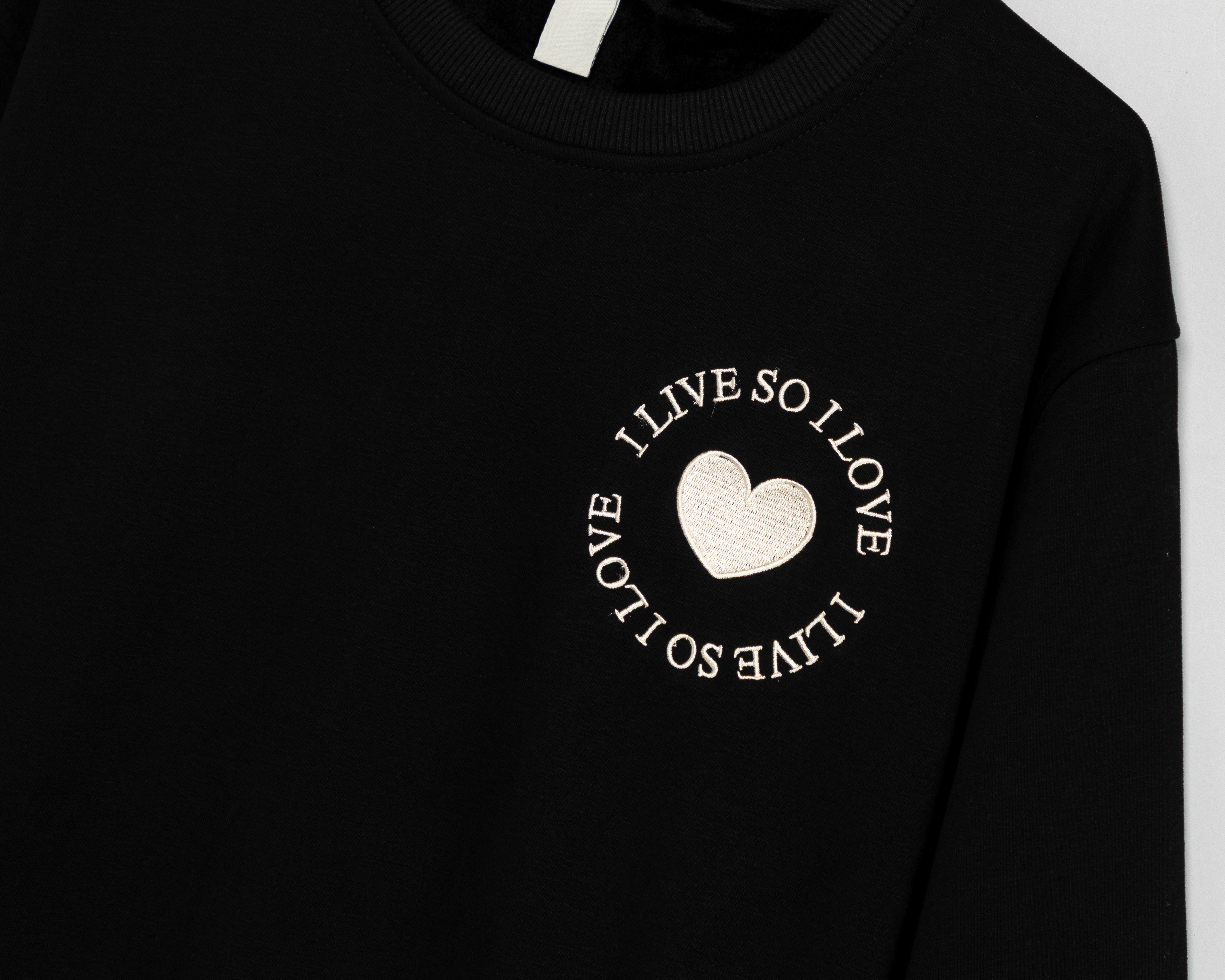 Foto 4 pulgar | Foto 3 | Sudadera Negra Forever 21 para Mujer