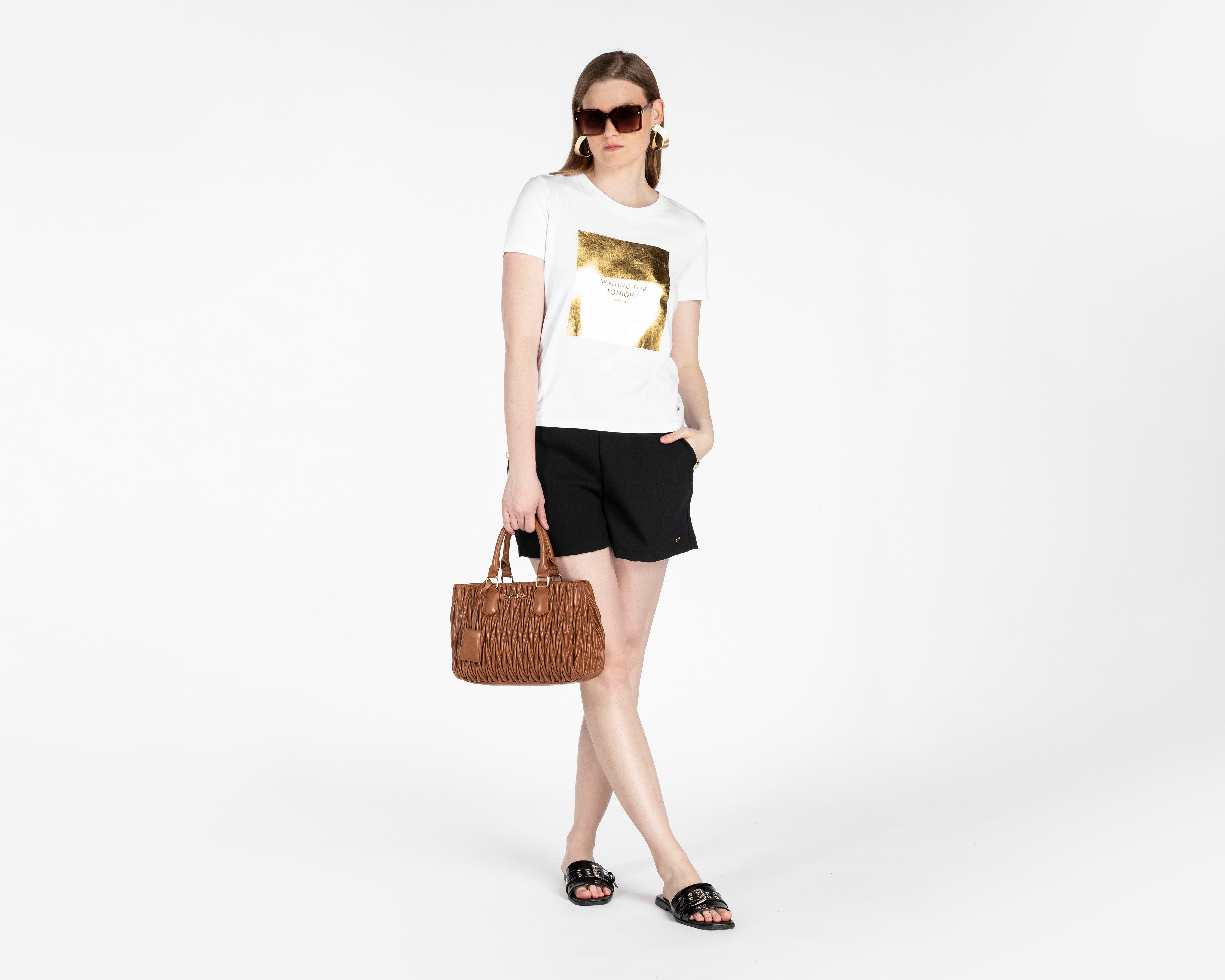 Foto 3 pulgar | Foto 2 | Playera Manga Corta Jennifer Lopez para Mujer