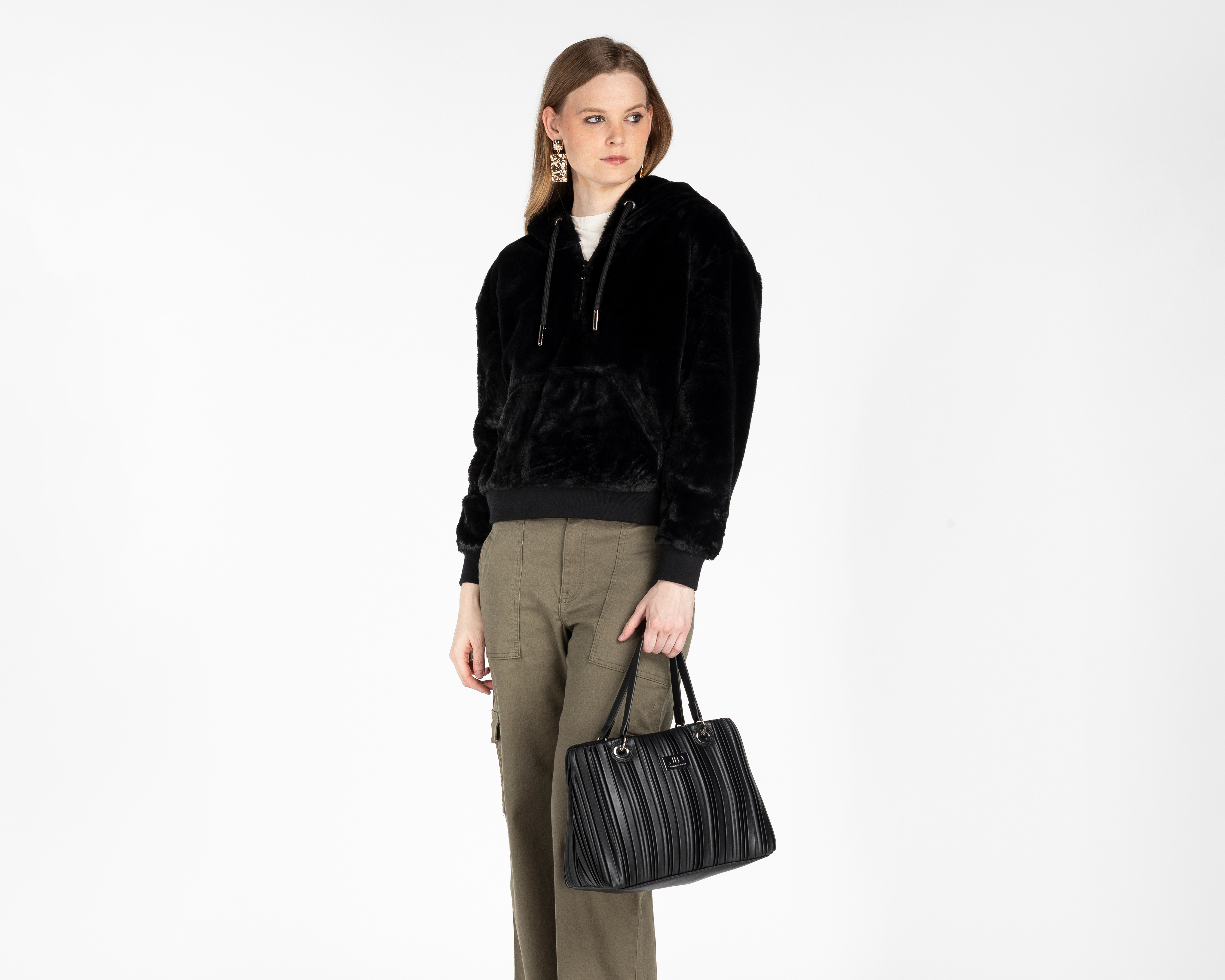 Foto 7 pulgar | Foto 6 | Bolsa de Mano Jennifer Lopez