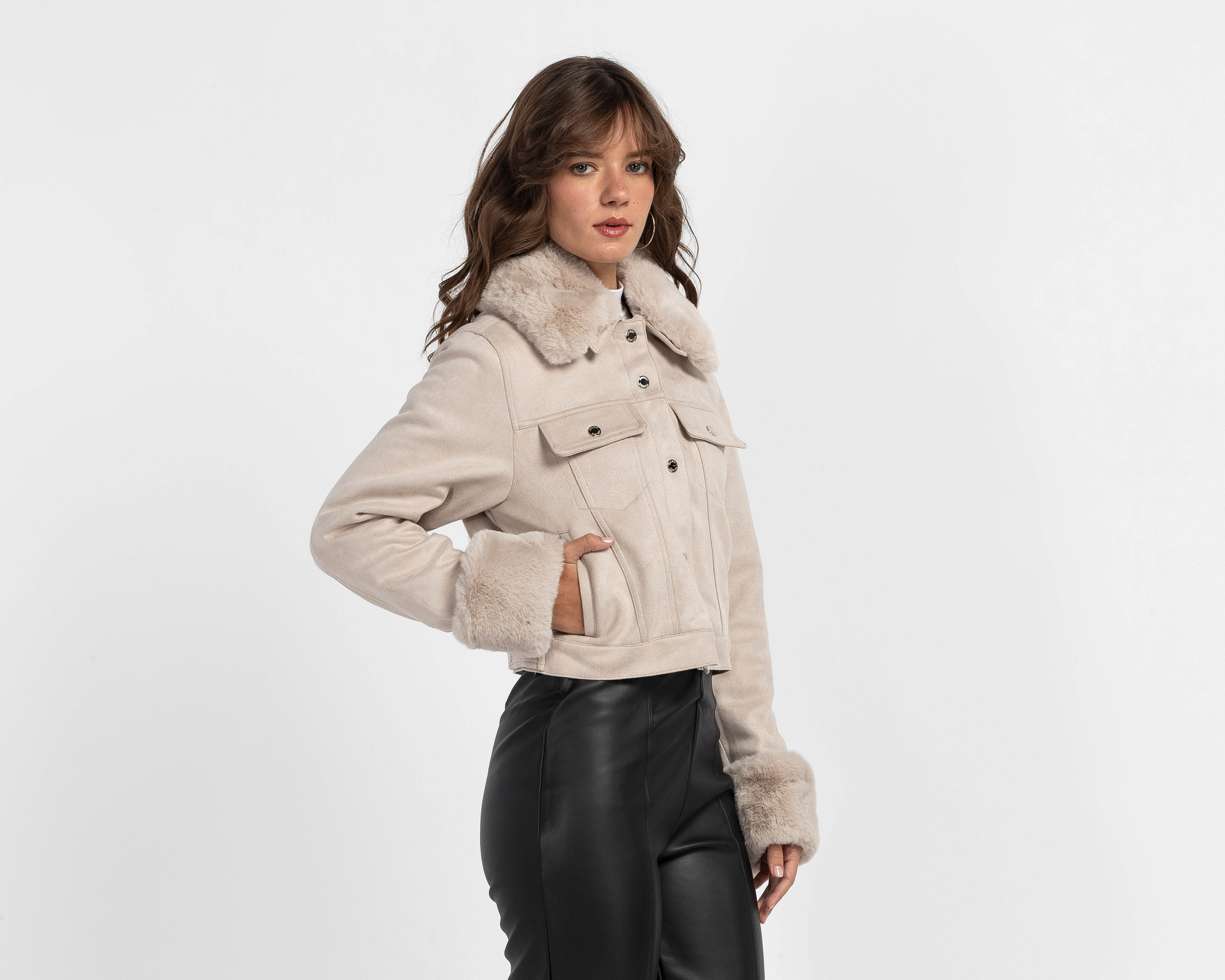 Chamarra Afelpada Forever 21 para Mujer