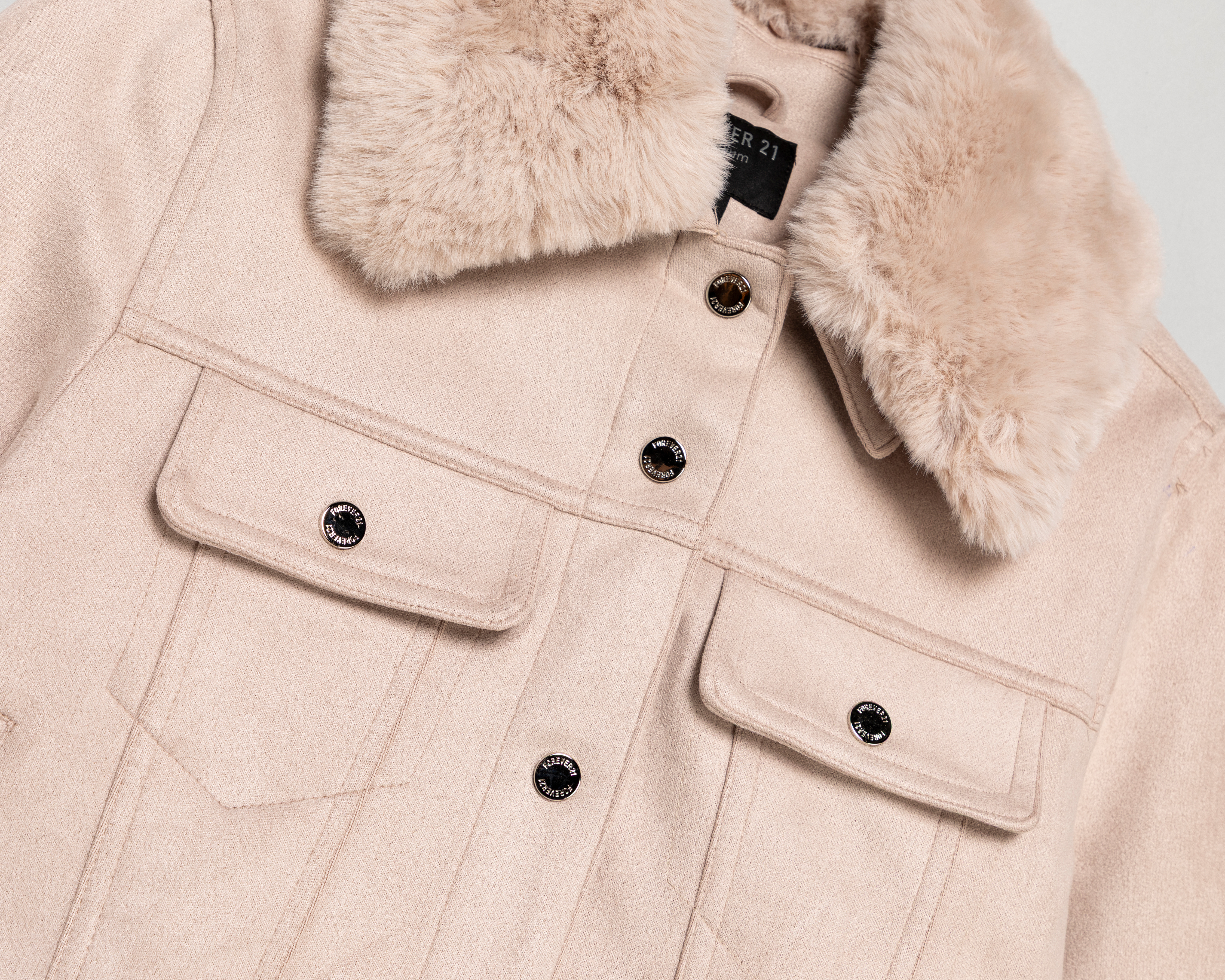 Foto 4 pulgar | Foto 3 | Chamarra Afelpada Forever 21 para Mujer