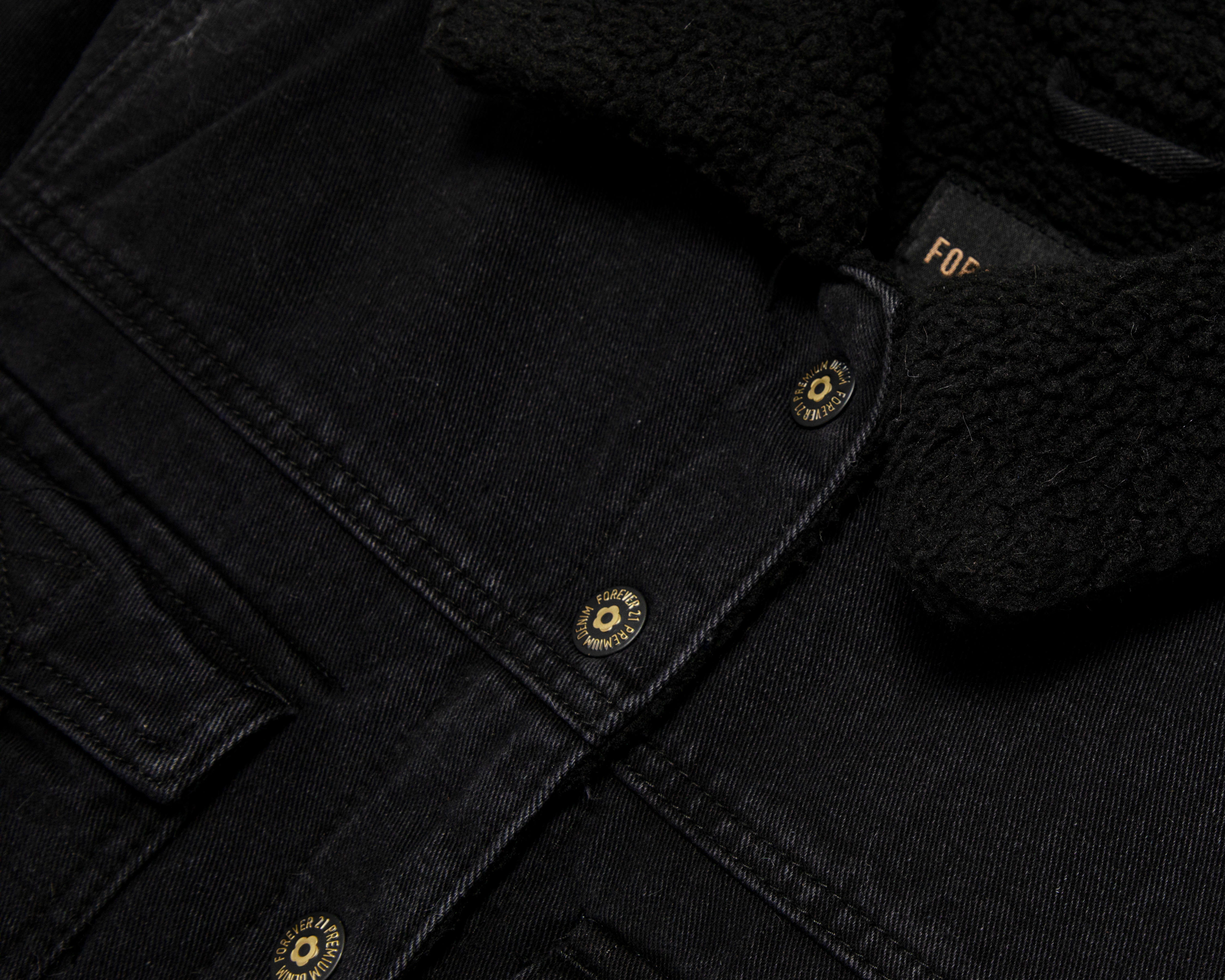 Foto 4 pulgar | Foto 3 | Chamarra de Mezclilla con Cuello Aborregado Forever 21 para Mujer