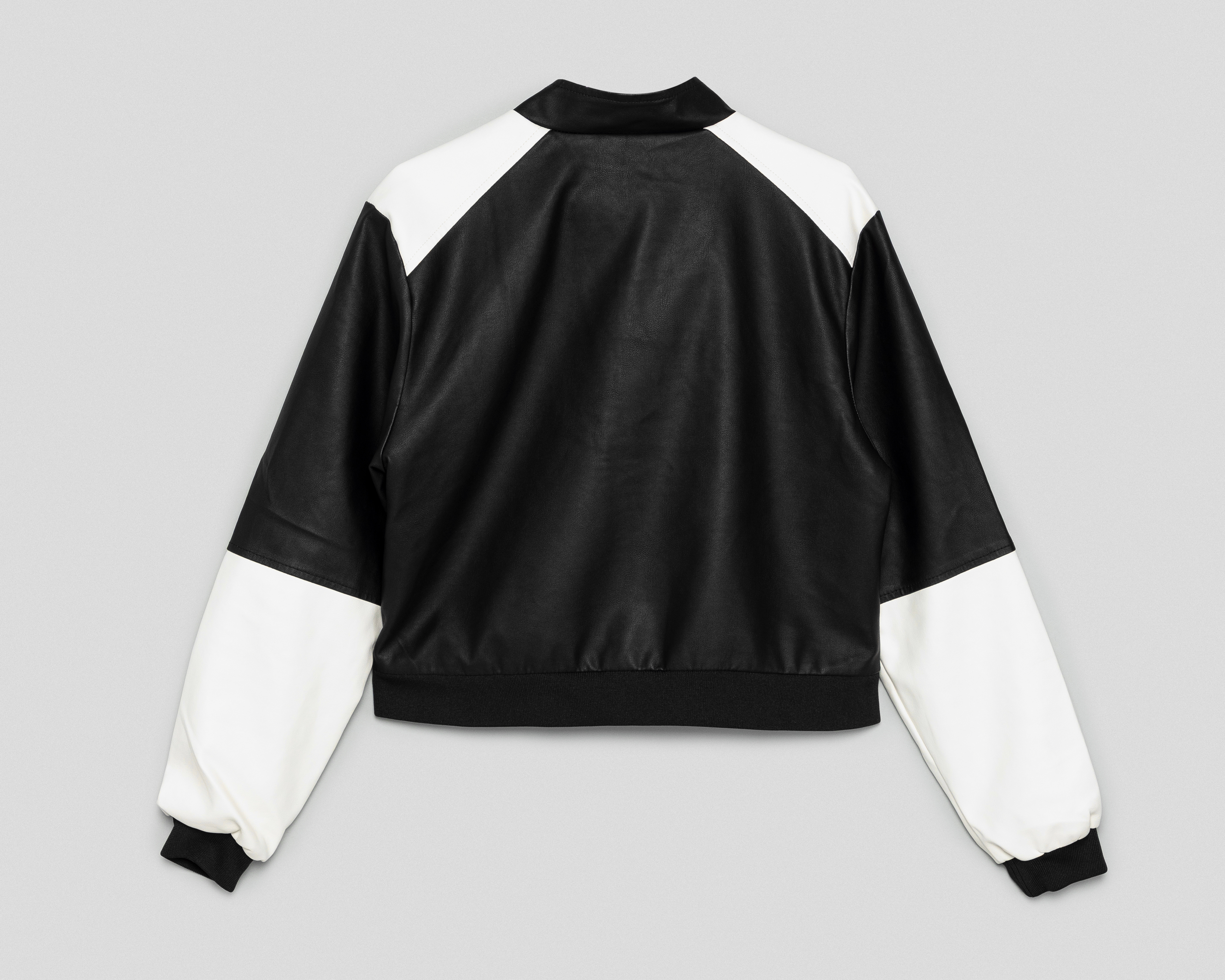 Foto 2 | Foto 2 | Chamarra Negra Forever 21 para Mujer