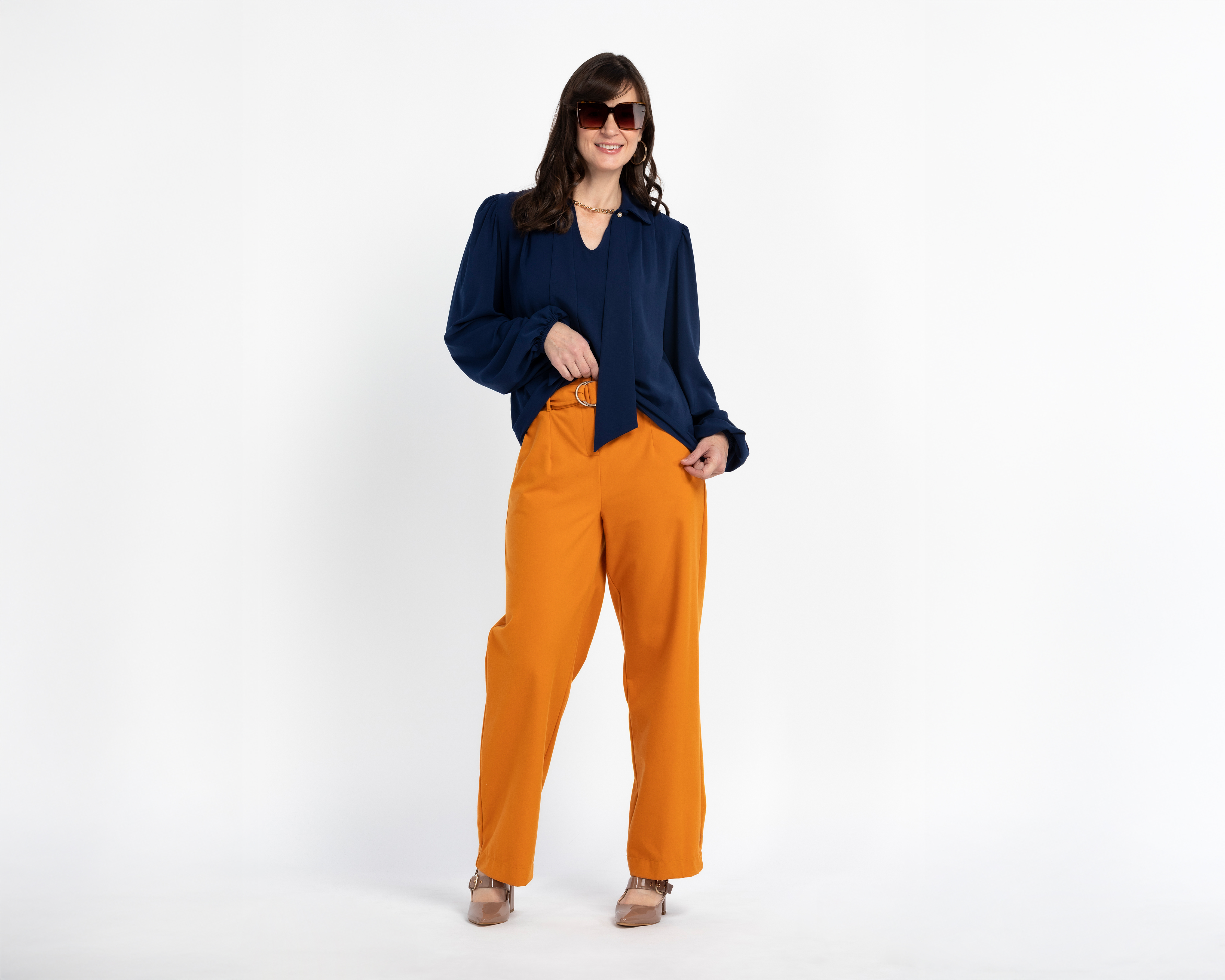 Foto 3 pulgar | Foto 2 | Pantalón de Vestir Alexis Mostaza para Mujer