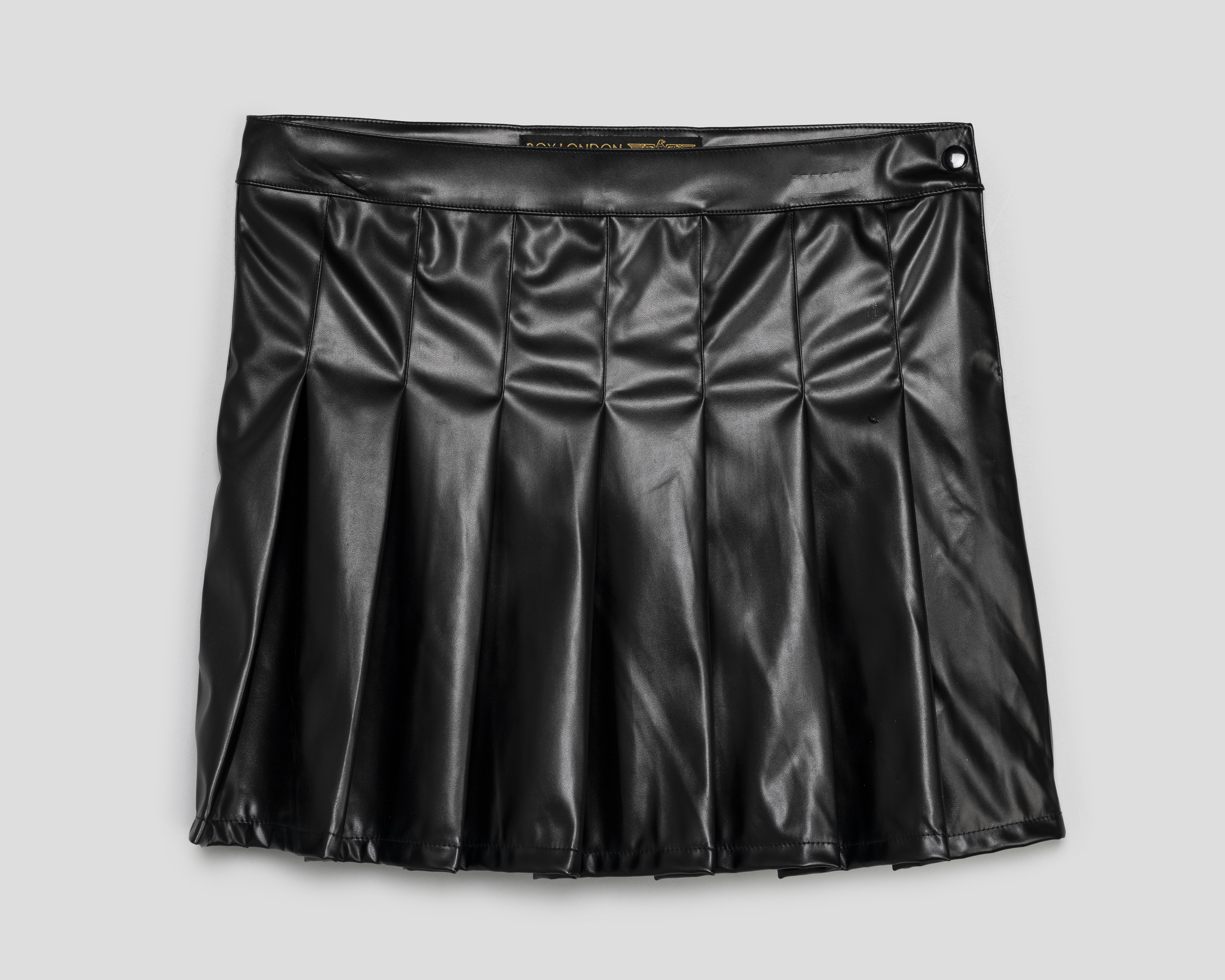 Foto 1 | Foto 1 | Falda Corta Boy London Negra para Mujer