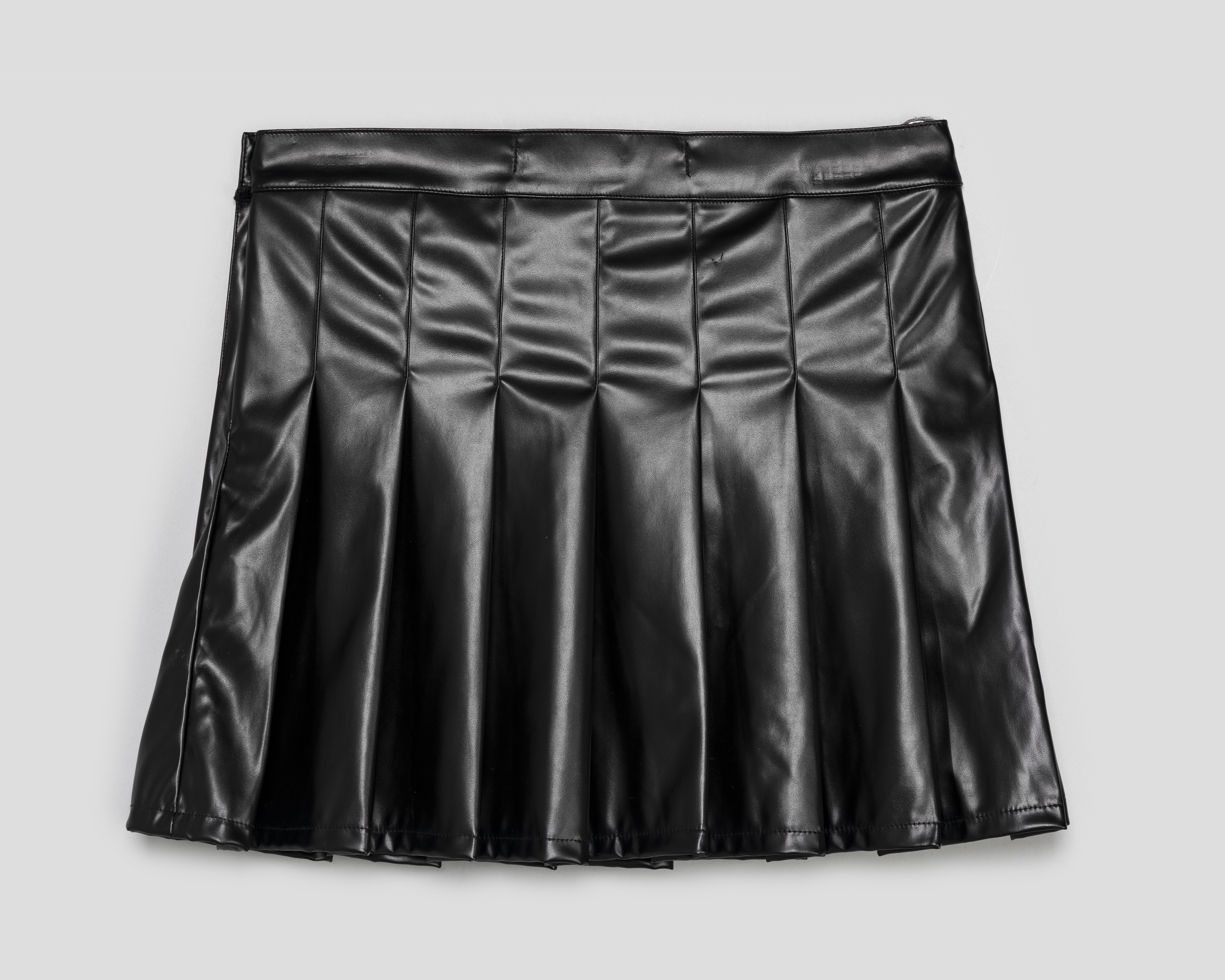 Foto 2 | Foto 2 | Falda Corta Boy London Negra para Mujer