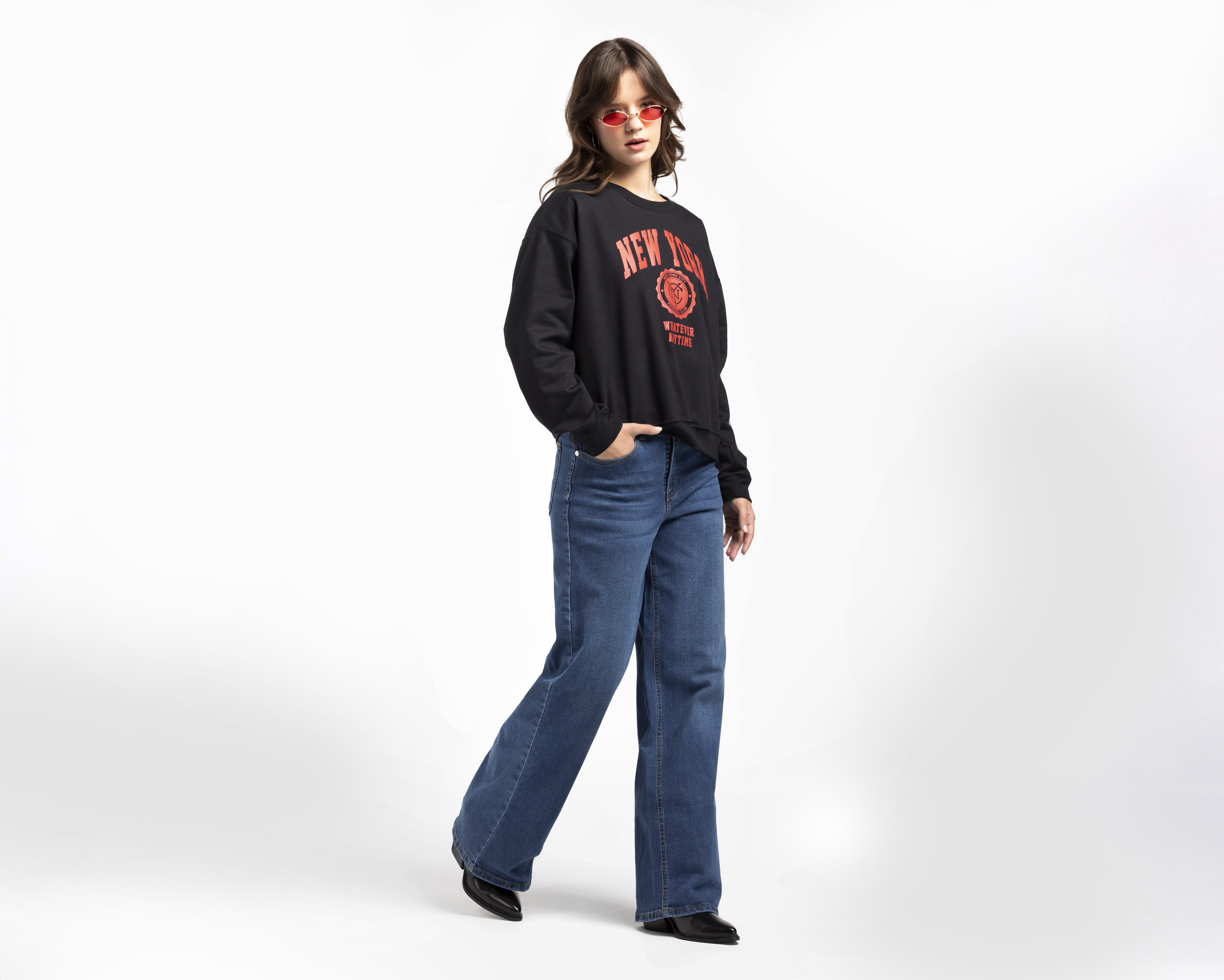 Foto 3 pulgar | Foto 2 | Sudadera Estampada Refill para Mujer
