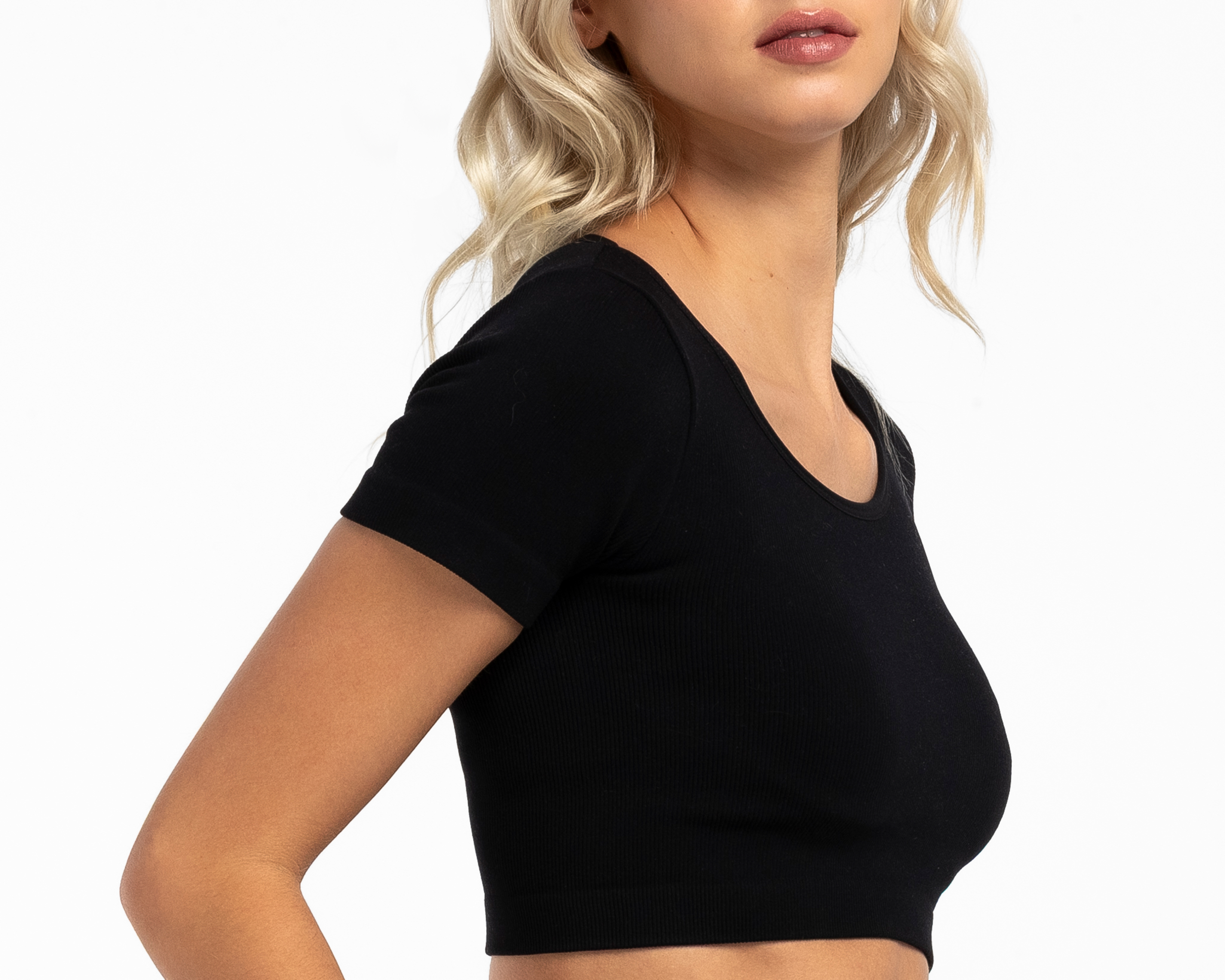 Foto 5 pulgar | Foto 4 | Crop Top Negro Forever 21 para Mujer
