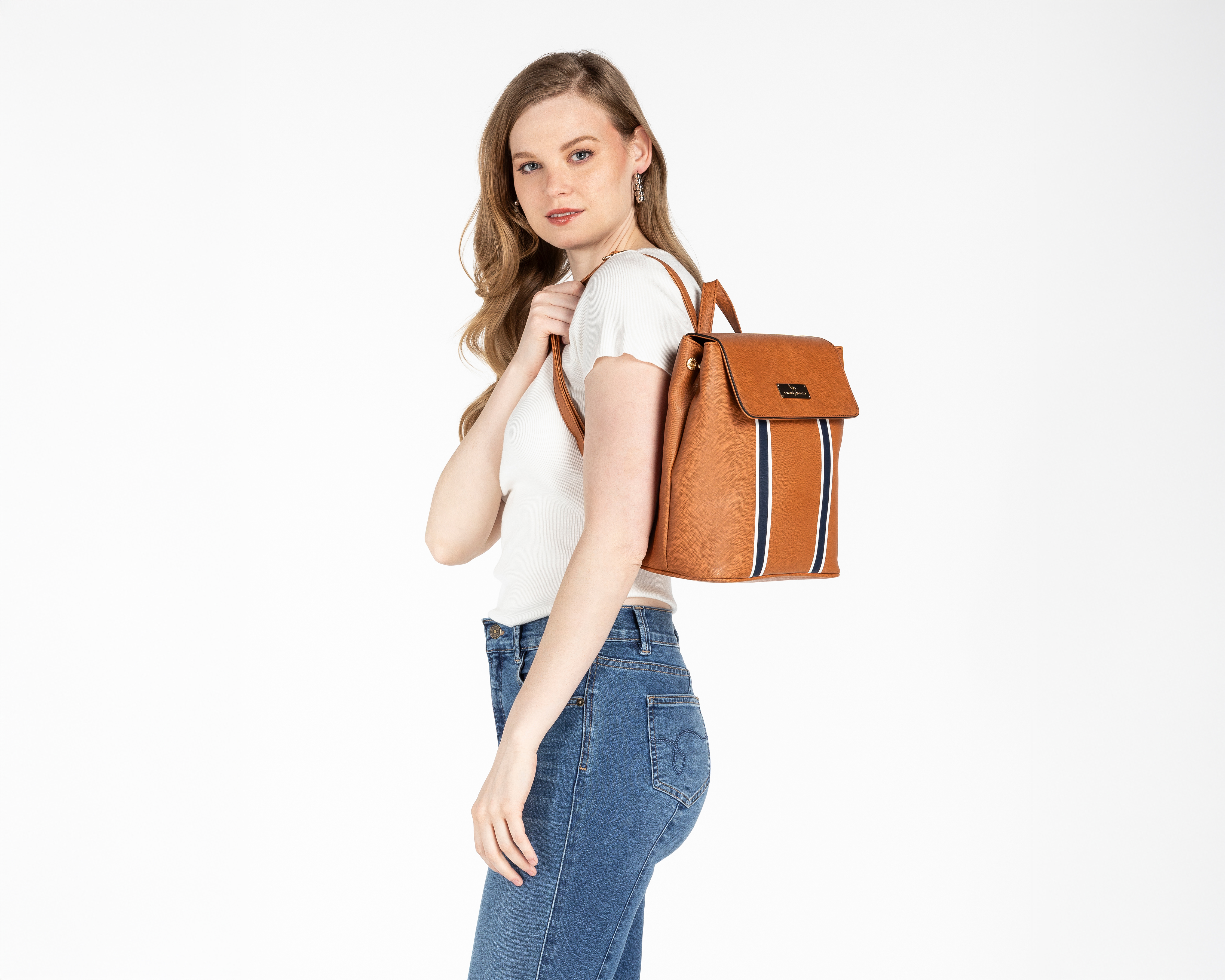 Foto 7 pulgar | Foto 6 | Mochila York Team Polo Club Café