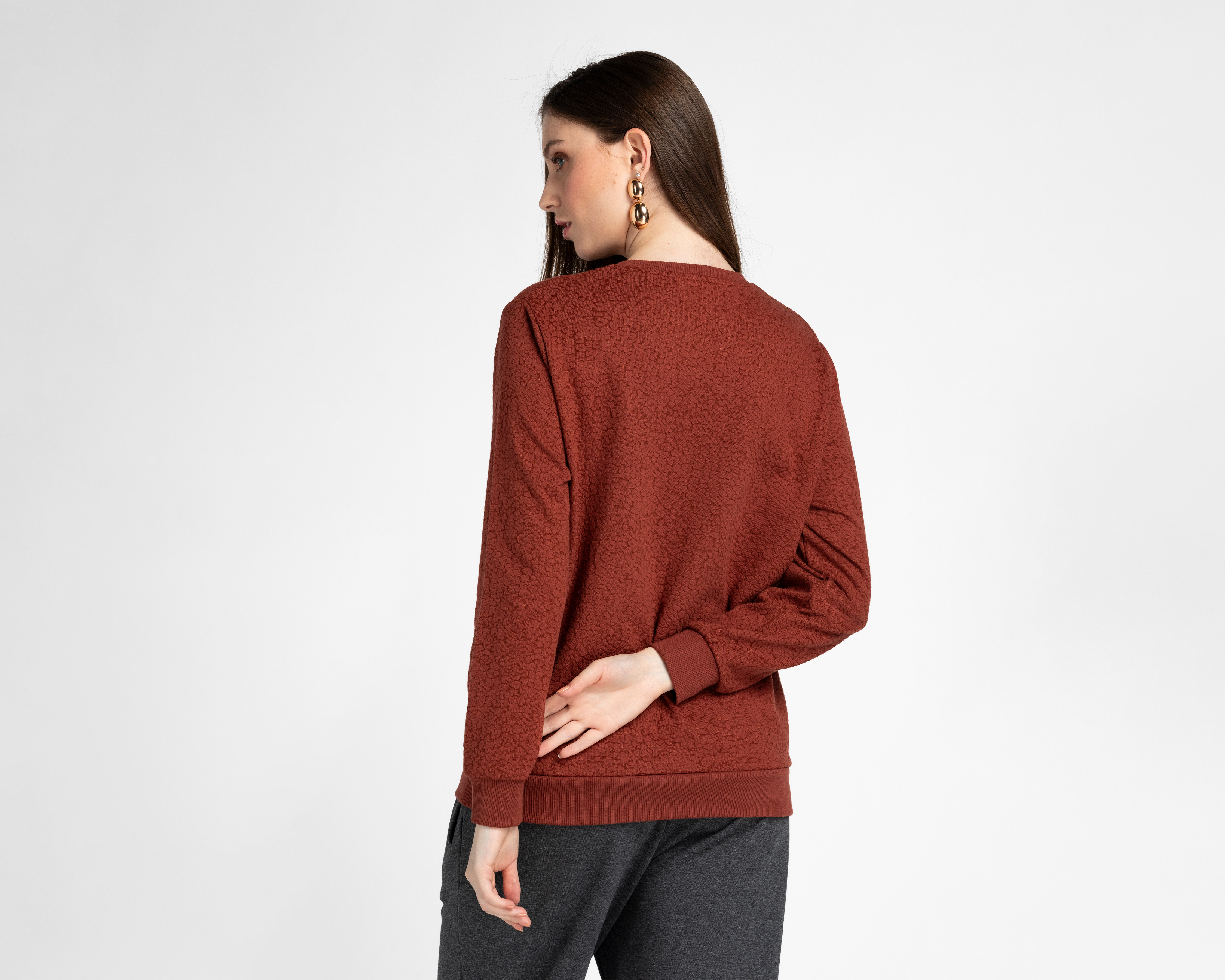 Foto 4 pulgar | Foto 3 | Sudadera Chedrón Sahara para Mujer