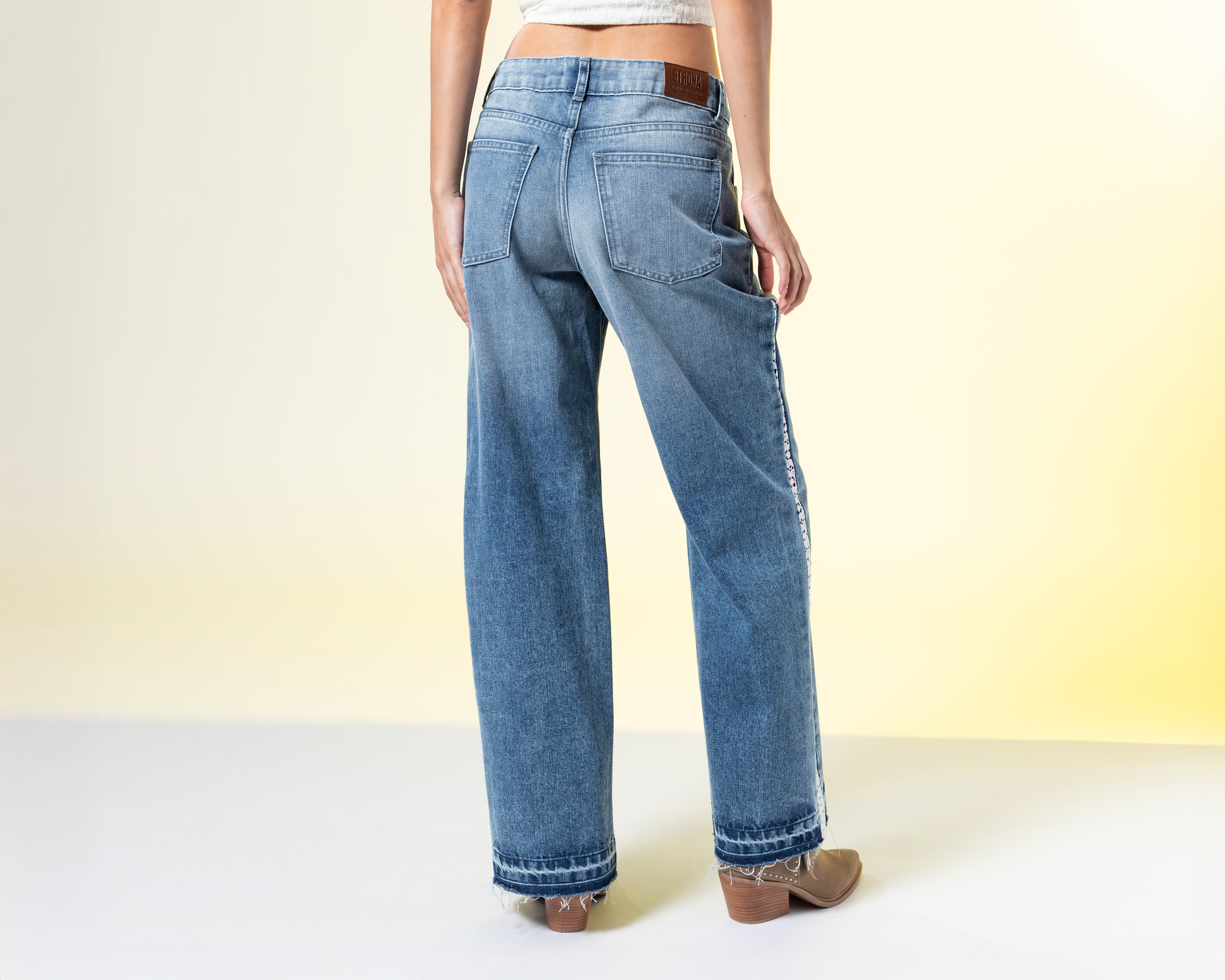 Foto 4 pulgar | Foto 3 | Jeans Wide Leg Strona para Mujer
