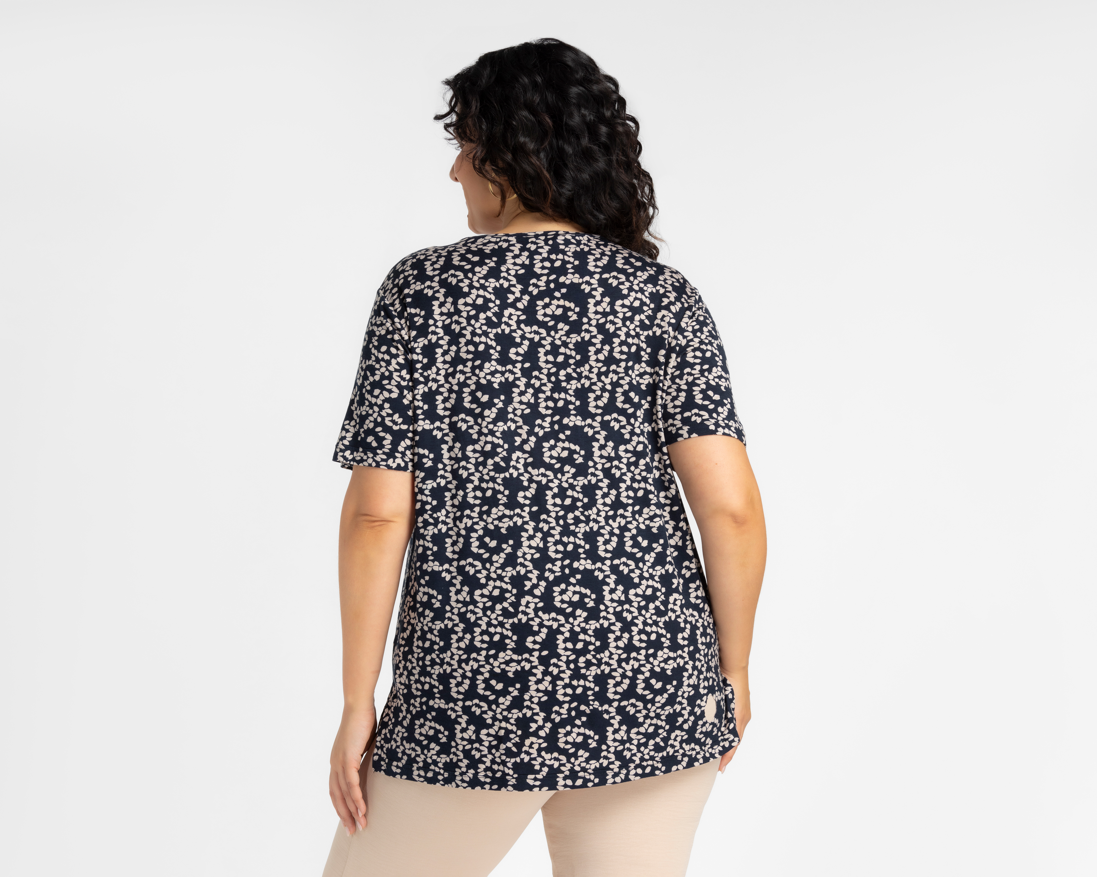 Foto 4 pulgar | Foto 3 | Blusa Lady Sun para Mujer con Estampado