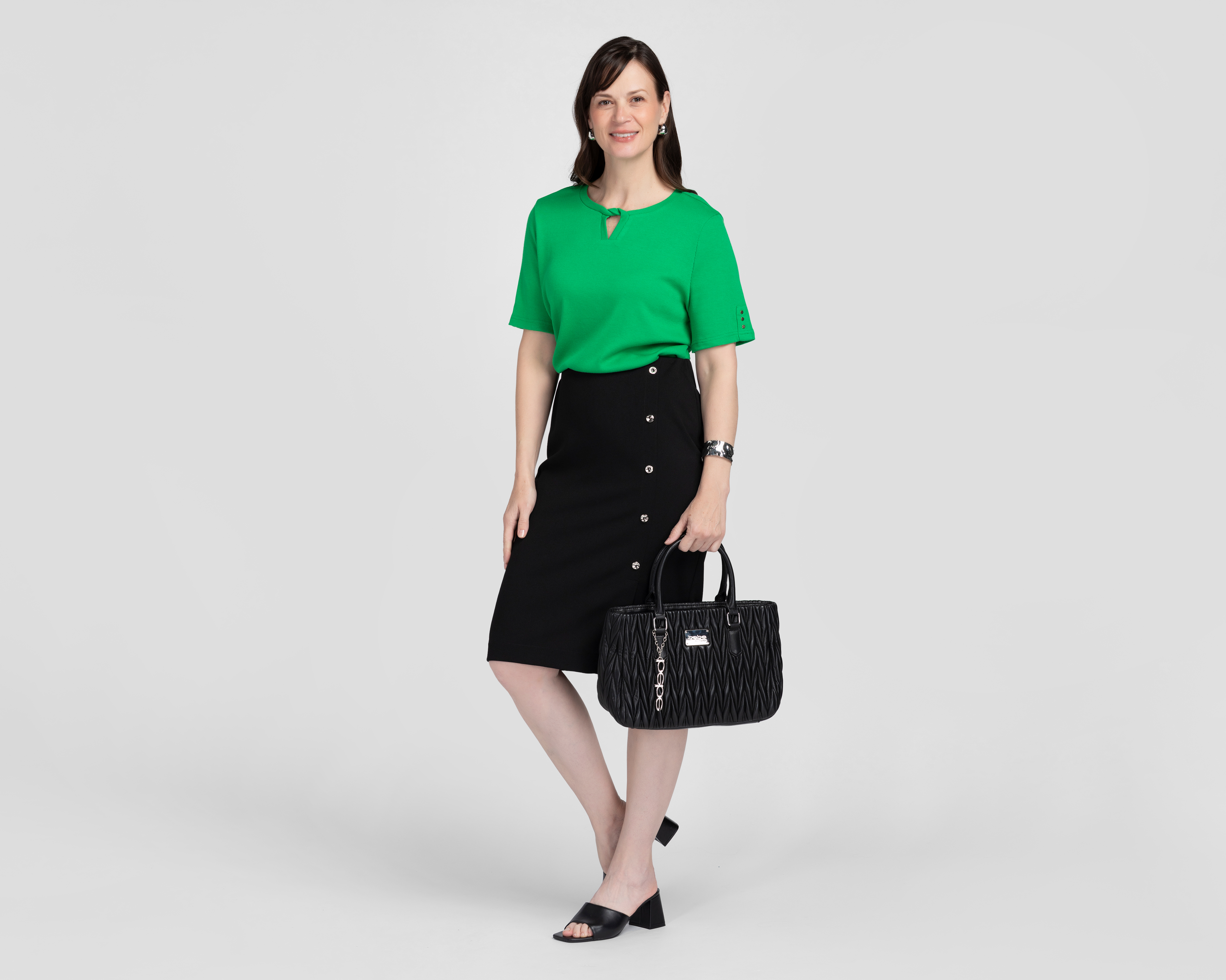 Foto 3 pulgar | Foto 2 | Blusa Lady Sun Manga Corta Verde para Mujer