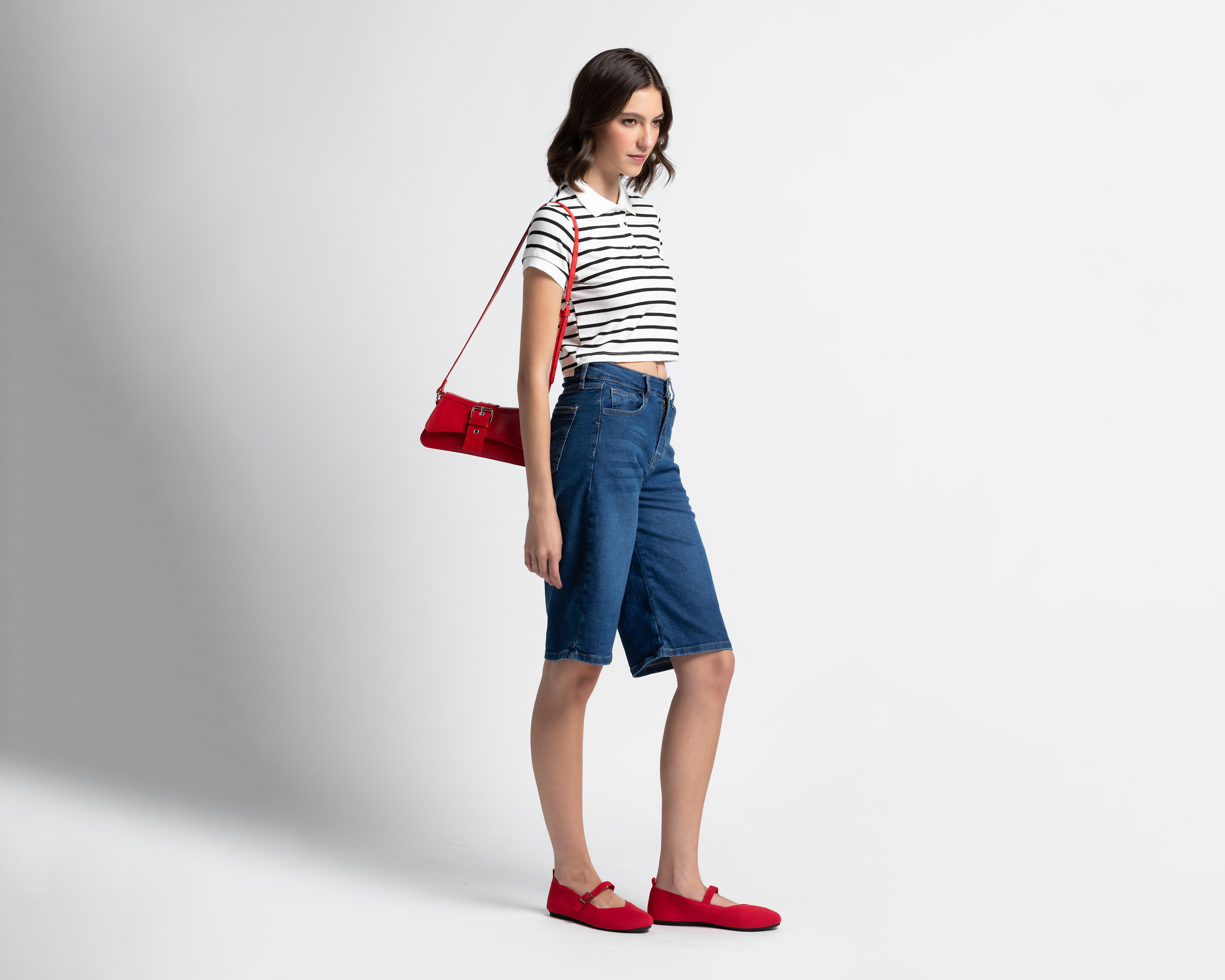 Foto 3 pulgar | Foto 2 | Playera Polo Refill Manga Corta Blanca Juvenil