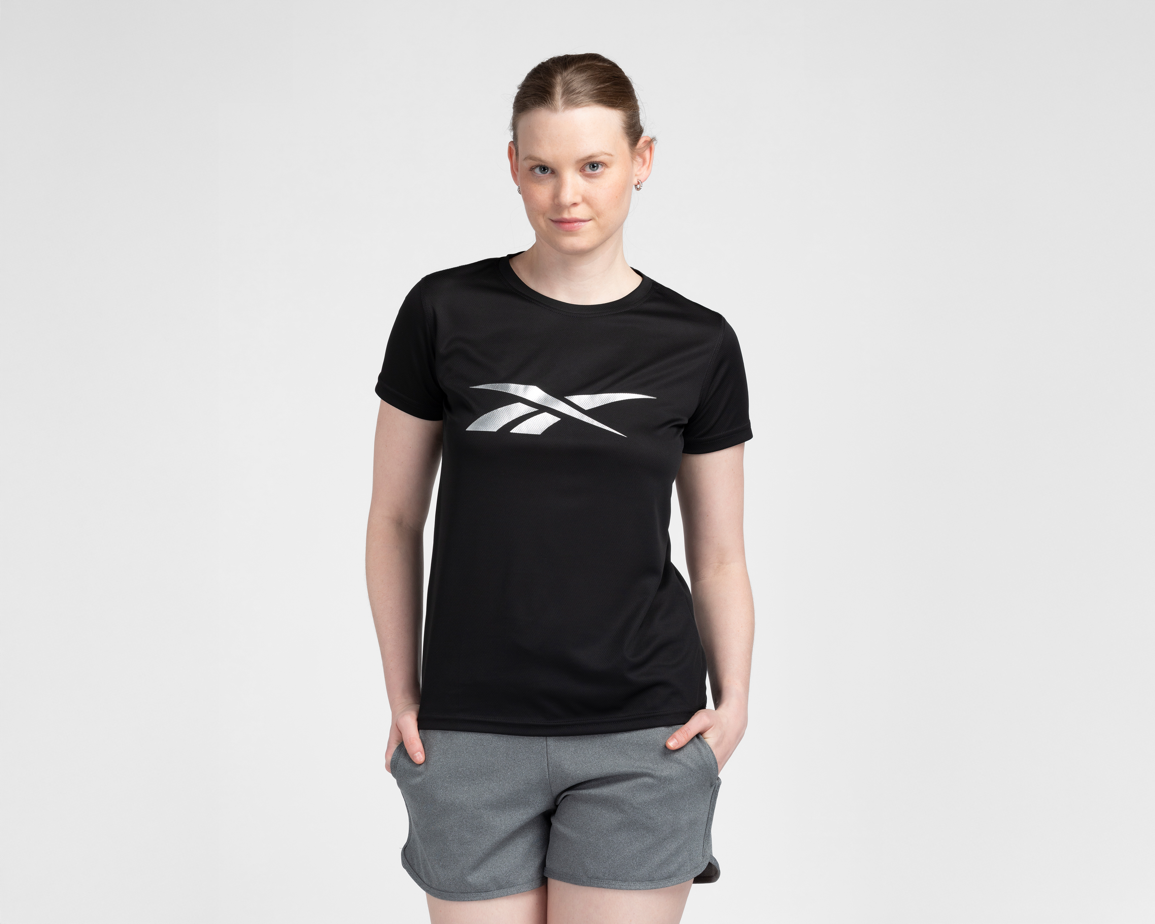 Foto 2 pulgar | Foto 1 | Playera Deportiva Reebok para Mujer