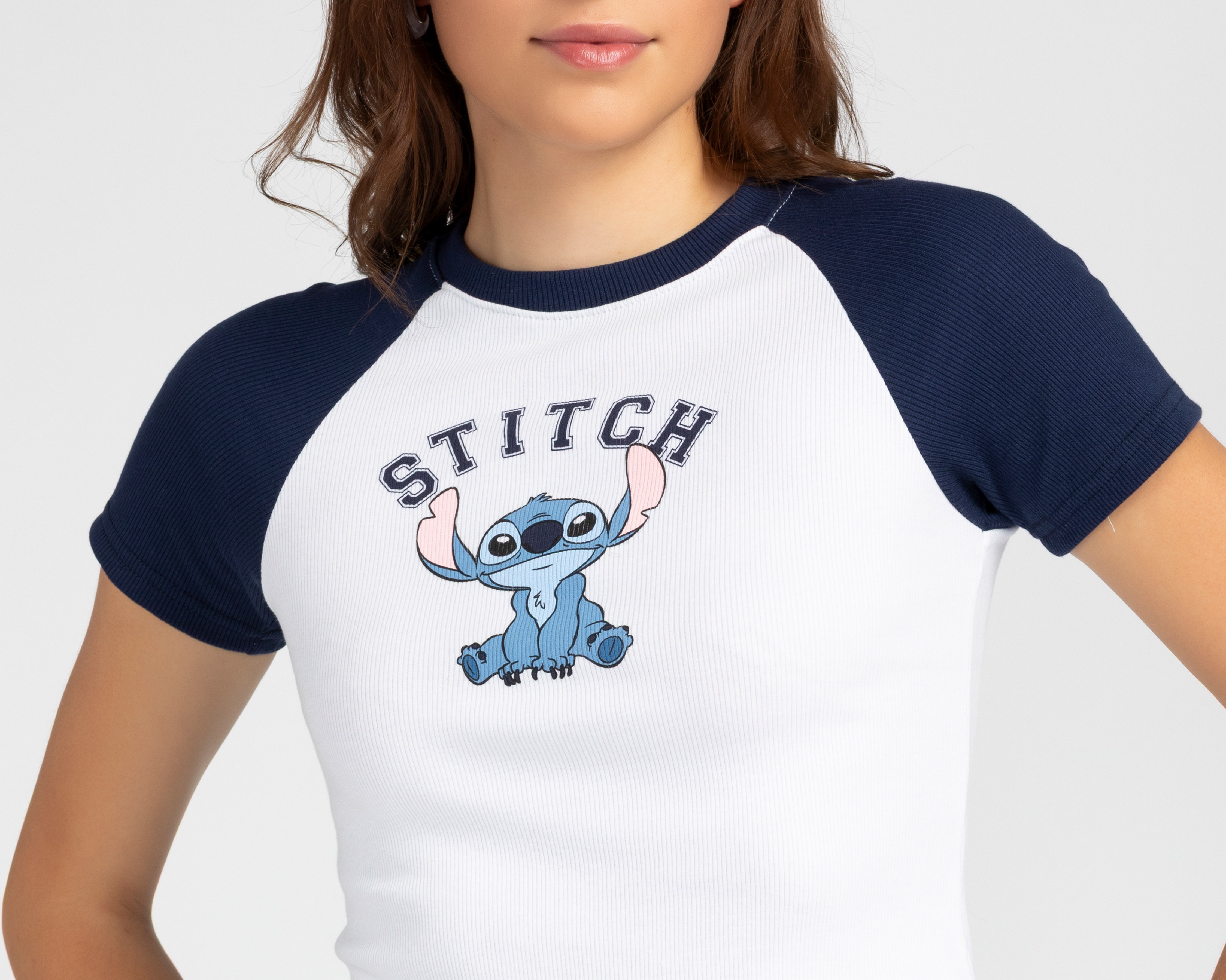 Foto 4 pulgar | Foto 3 | Playera Manga Corta Disney Lilo & Stitch para Mujer