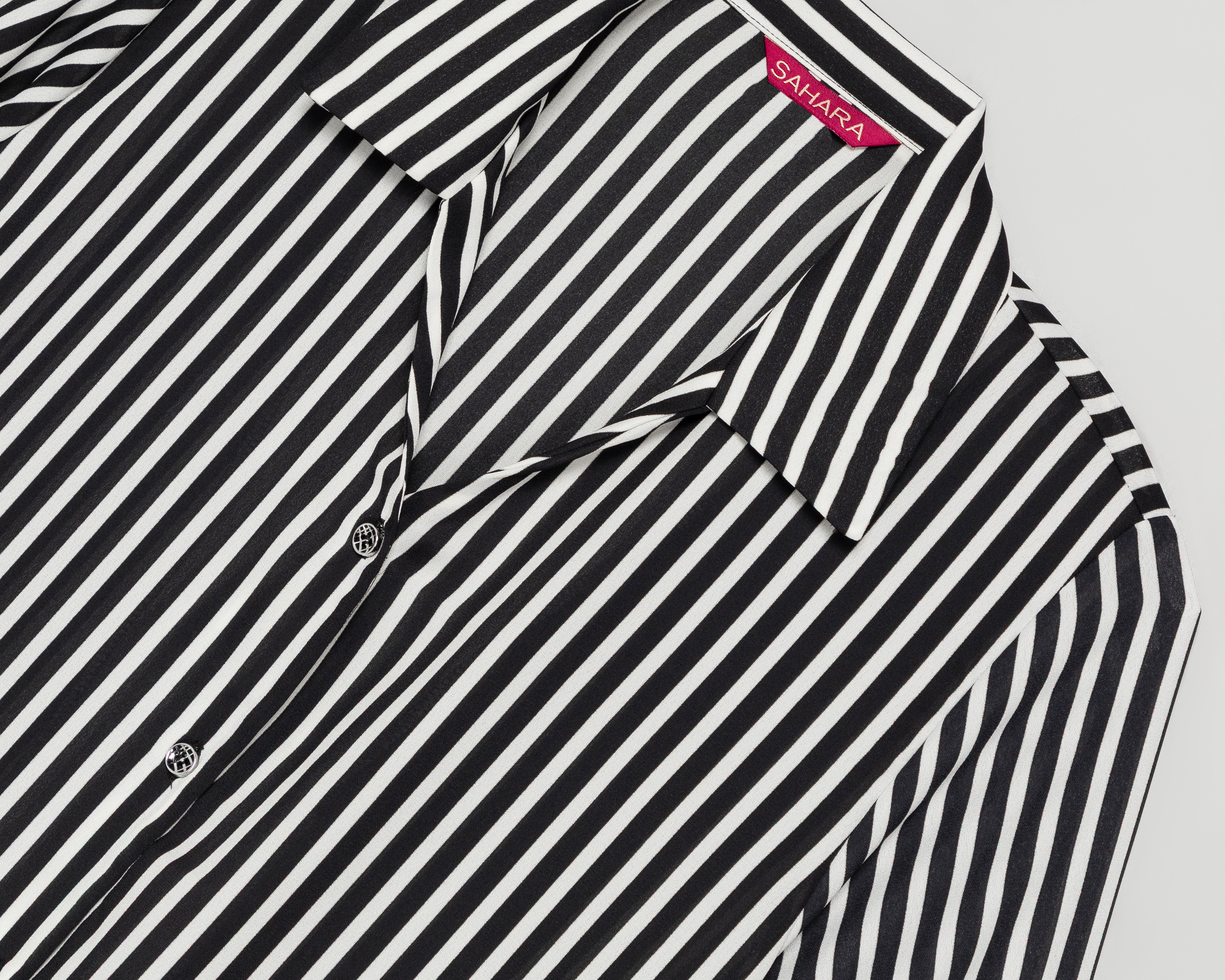 Foto 4 pulgar | Foto 3 | Blusa a Rayas Sahara para Mujer