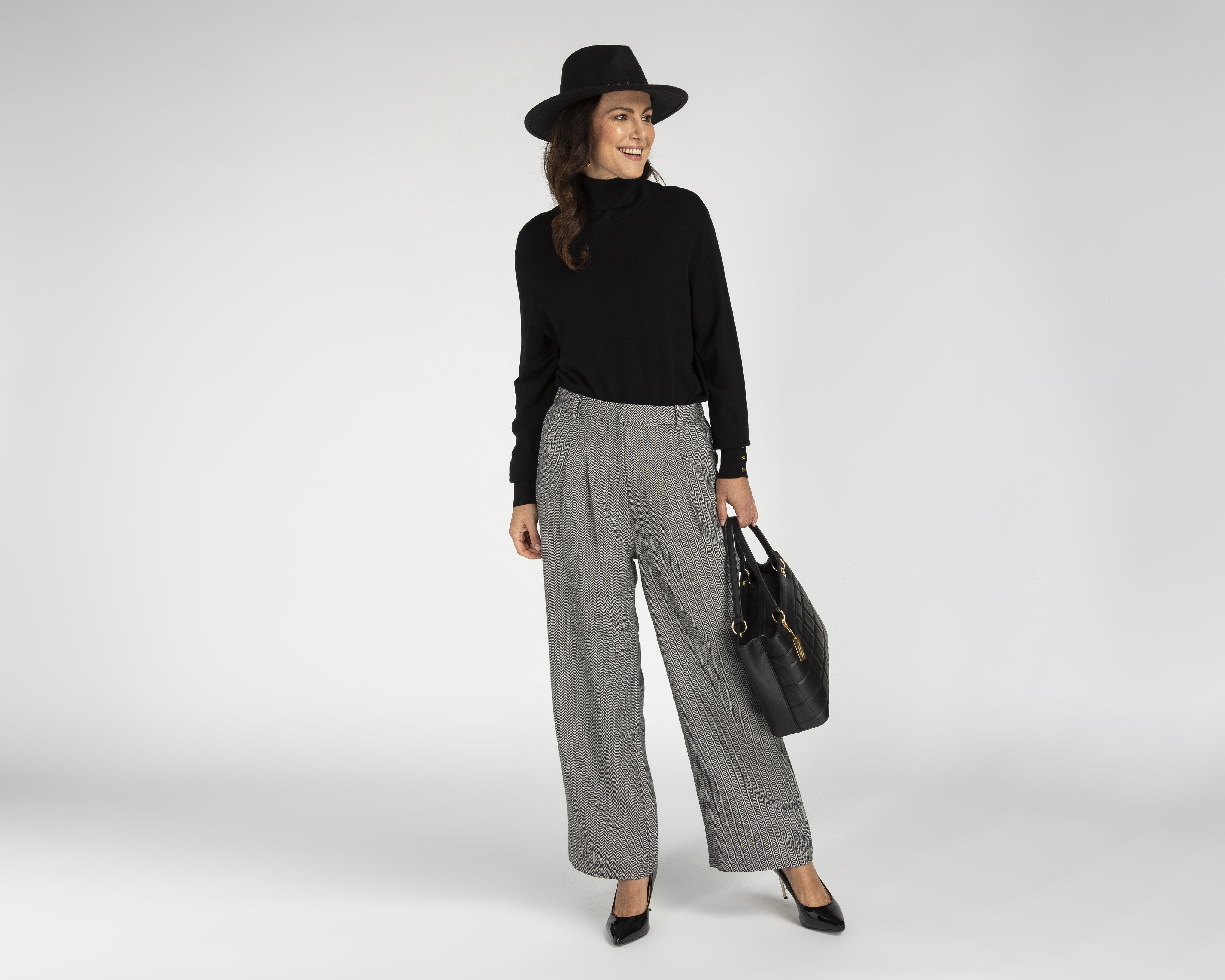 Foto 3 pulgar | Foto 2 | Suéter Sahara para Mujer