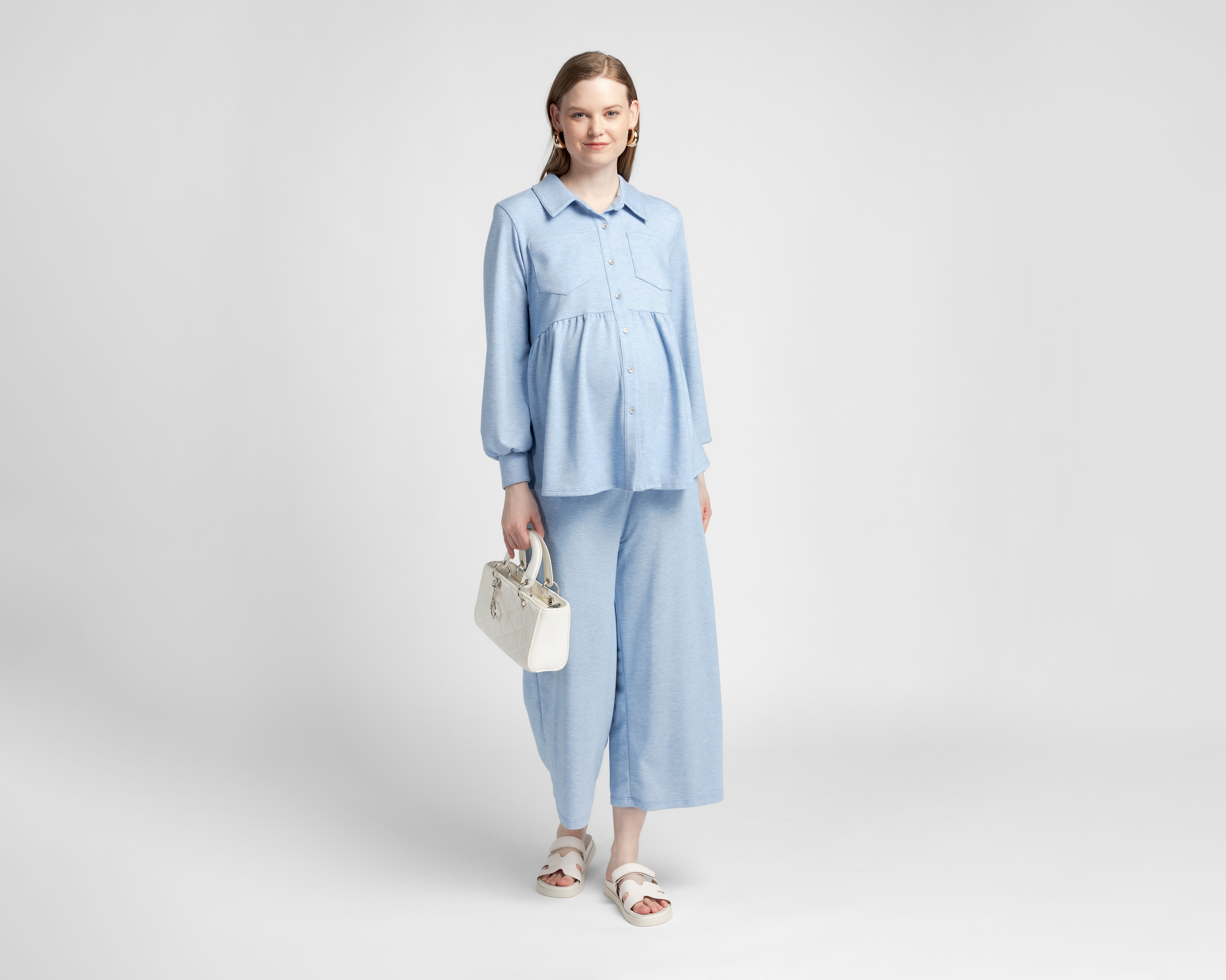 Foto 3 pulgar | Foto 2 | Conjunto de Jogger y Chamarra de Maternidad Mamá Bella