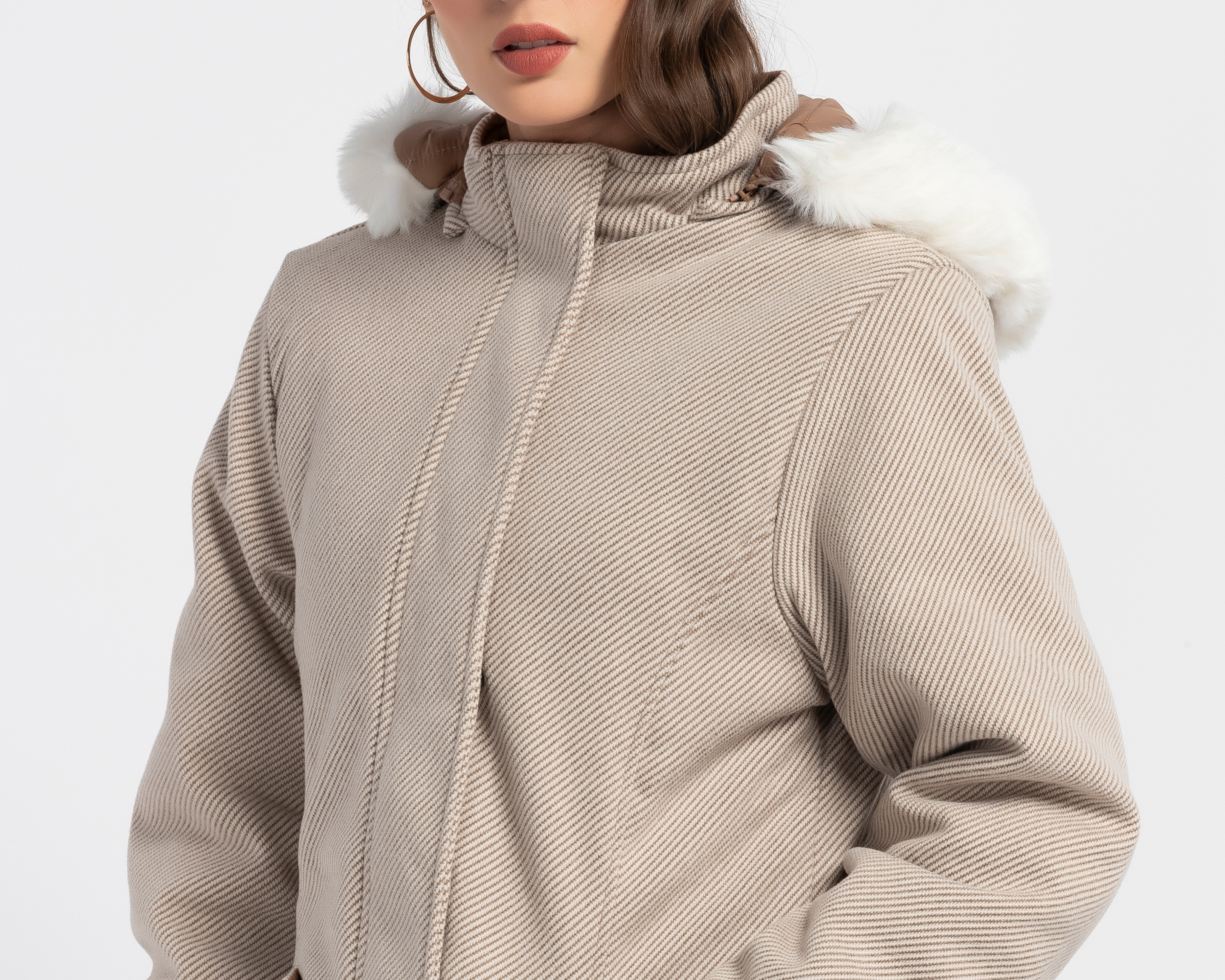 Foto 5 pulgar | Foto 4 | Chamarra Doble Vista B&H para Mujer