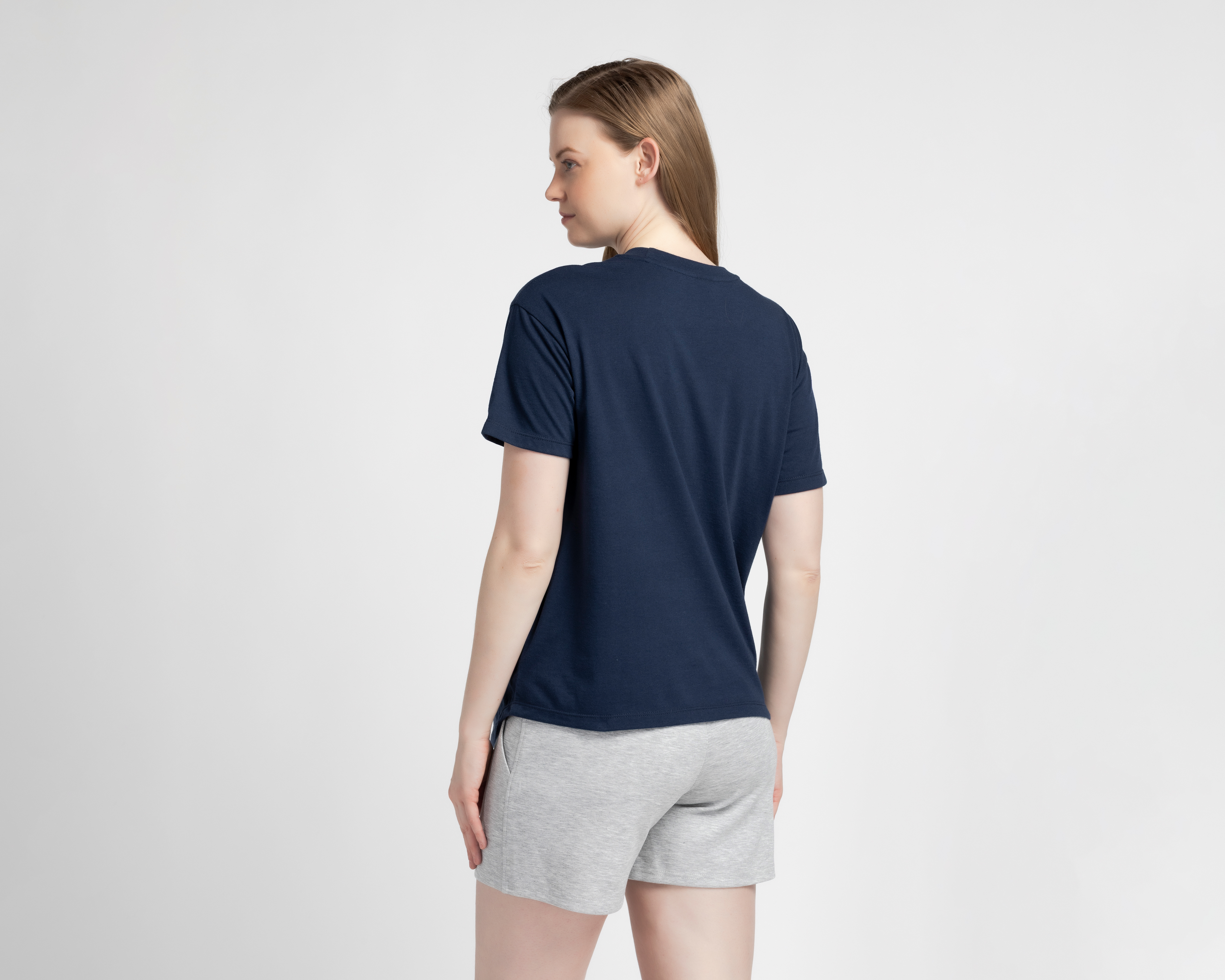 Foto 3 pulgar | Foto 2 | Playera de Maternidad Disney Stitch