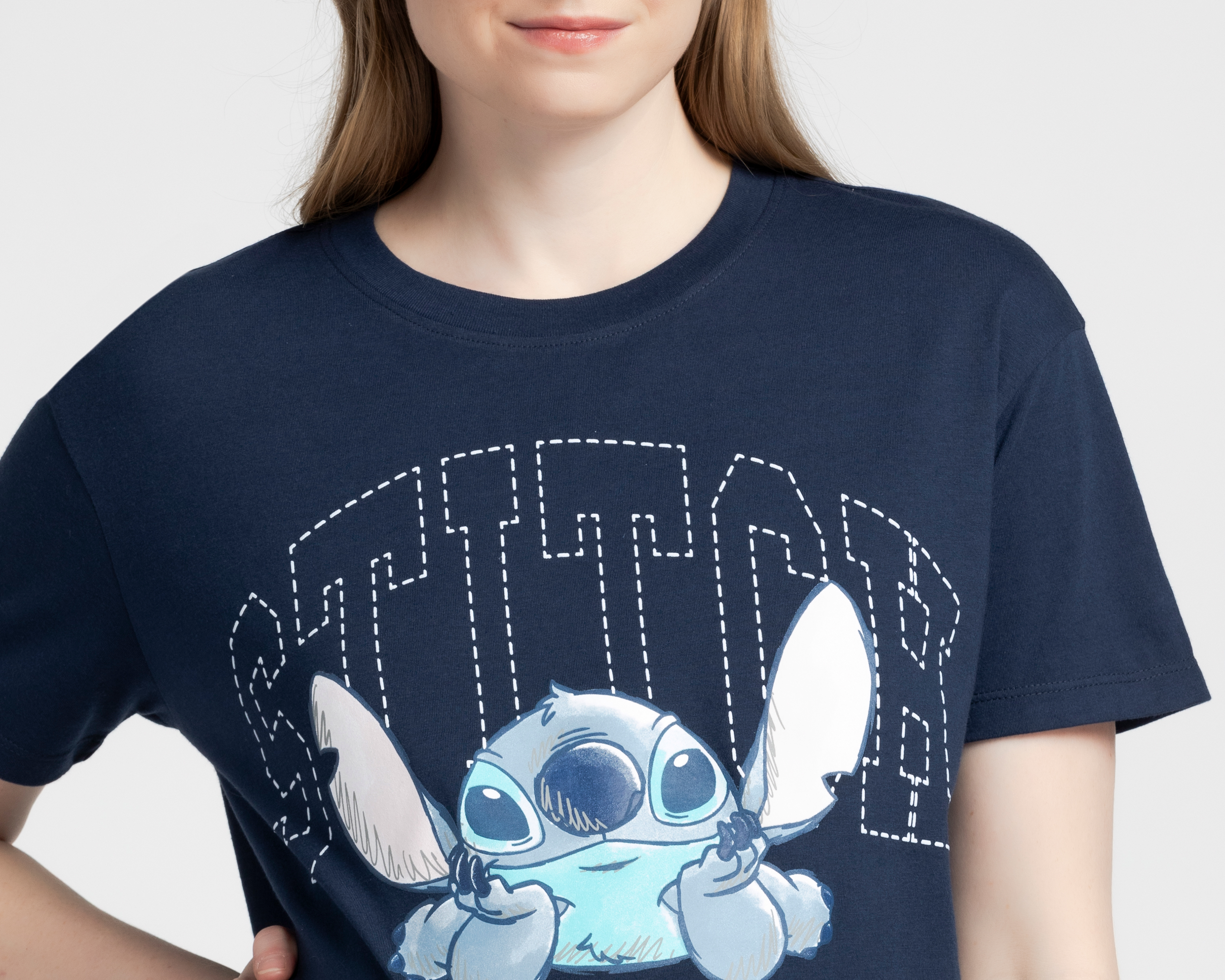 Foto 4 pulgar | Foto 3 | Playera de Maternidad Disney Stitch