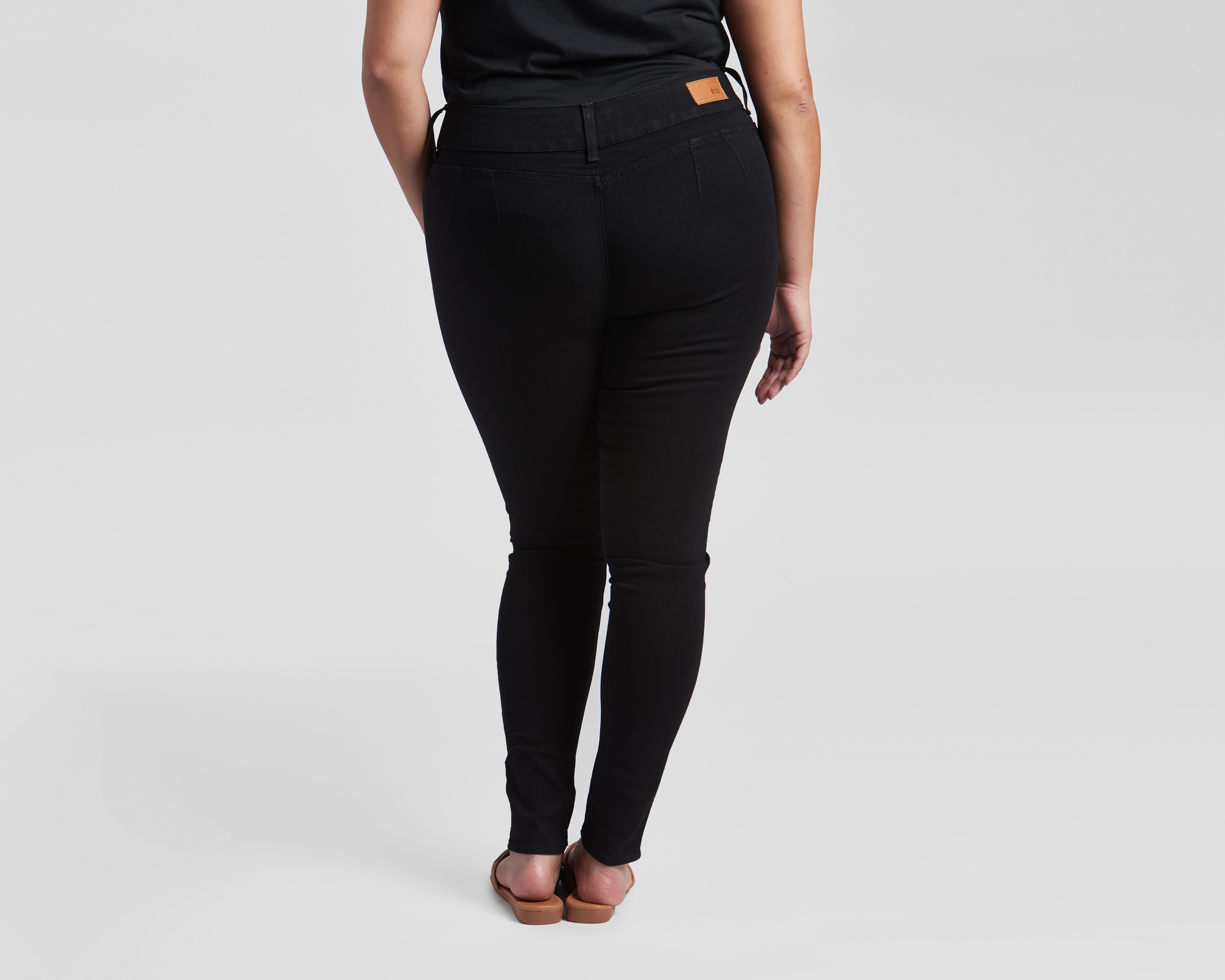 Foto 6 pulgar | Foto 5 | Jeans Skinny Oggi Katia para Mujer