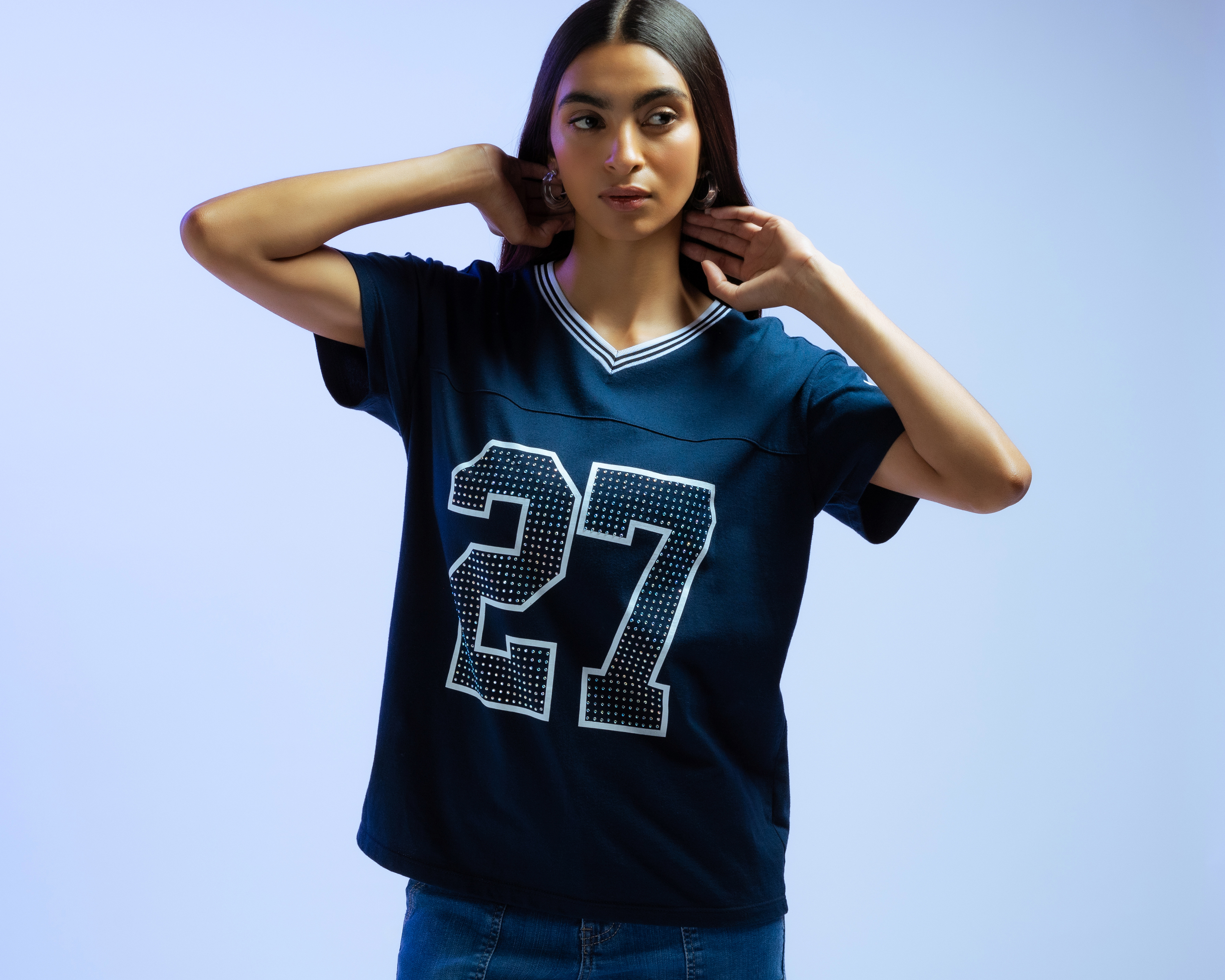 Foto 3 pulgar | Foto 2 | Playera Cuello V Strona Juvenil