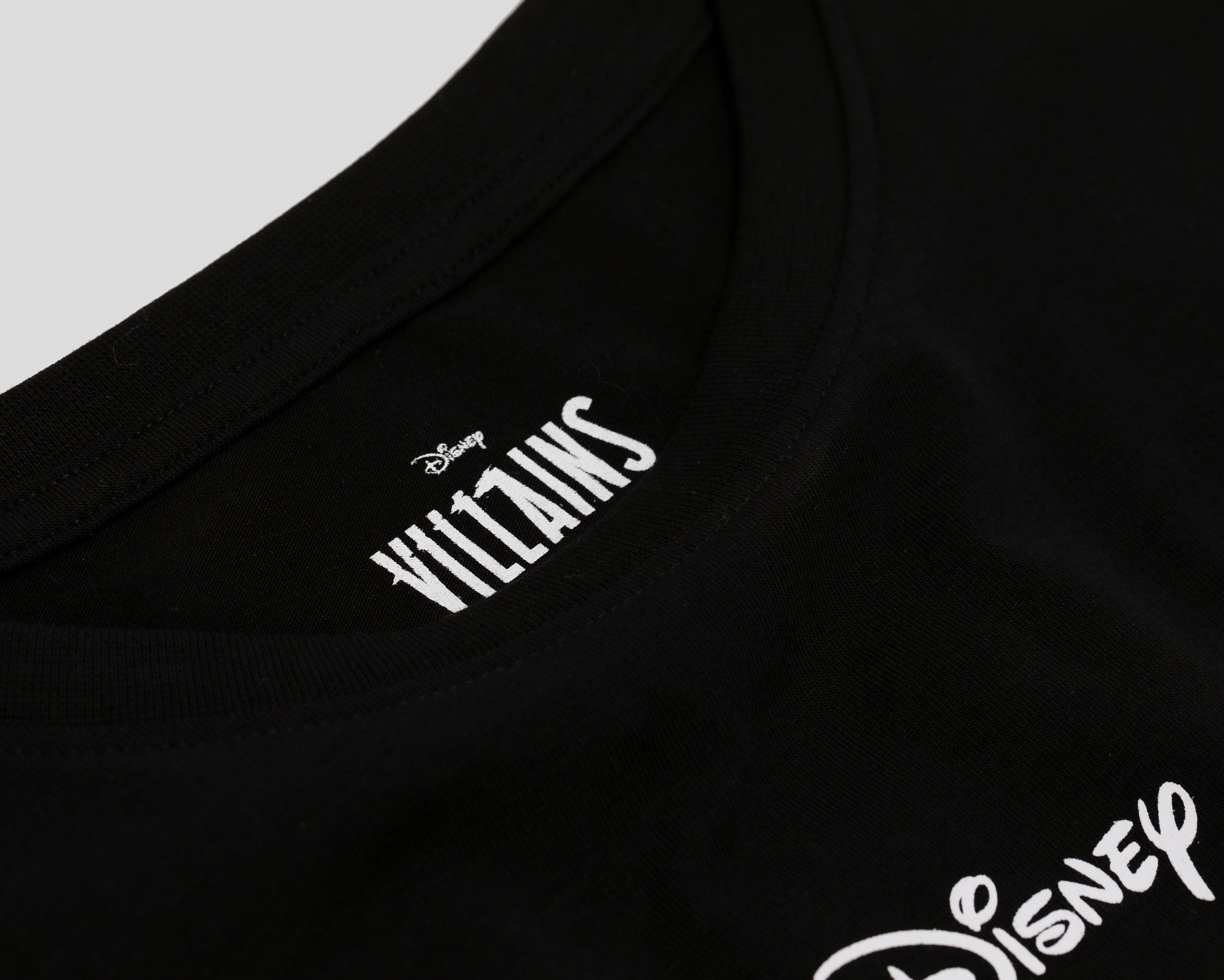 Foto 5 pulgar | Foto 4 | Playera Disney Manga Corta para Mujer