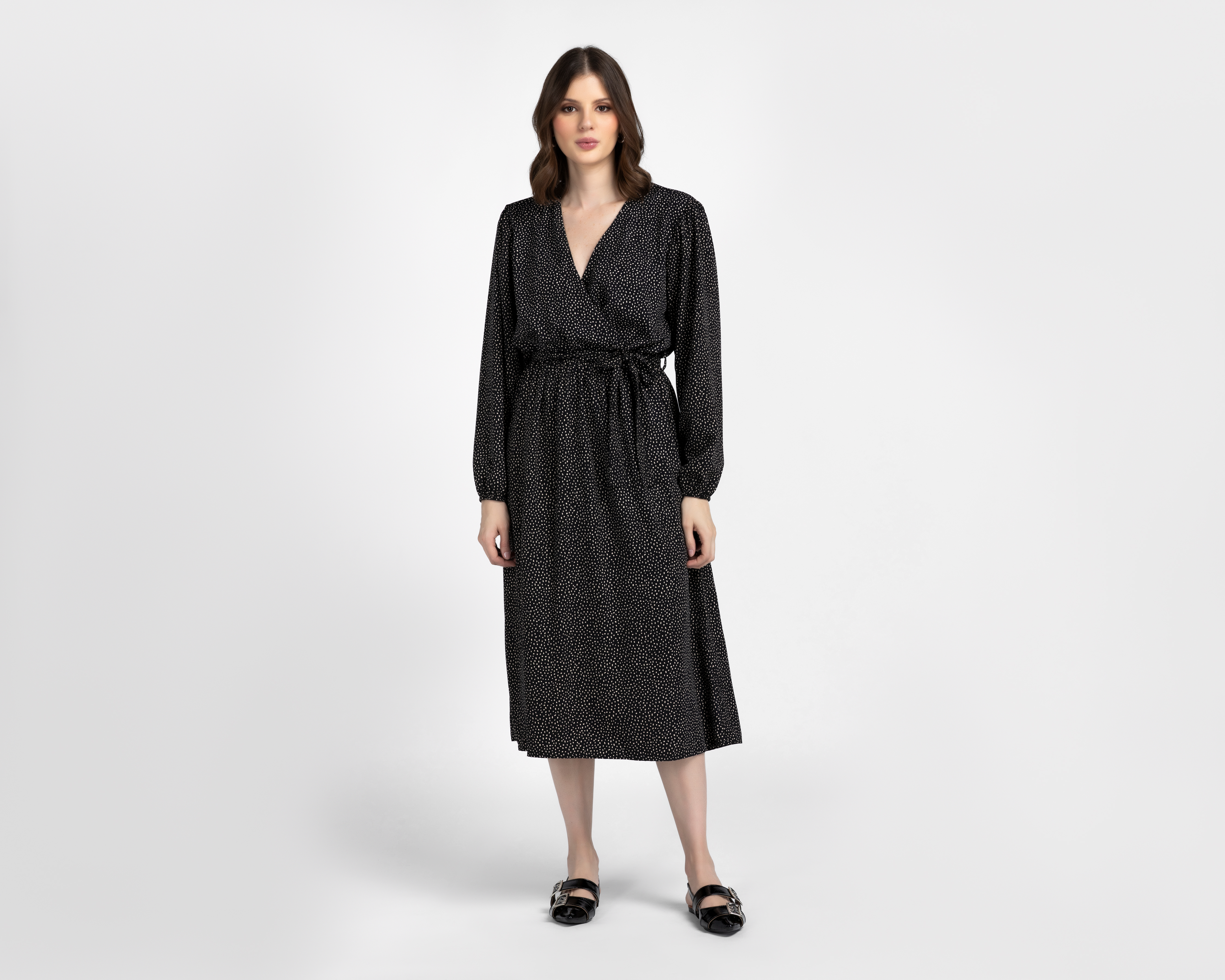 Vestido Casual Sahara Midi Negro con Lunares