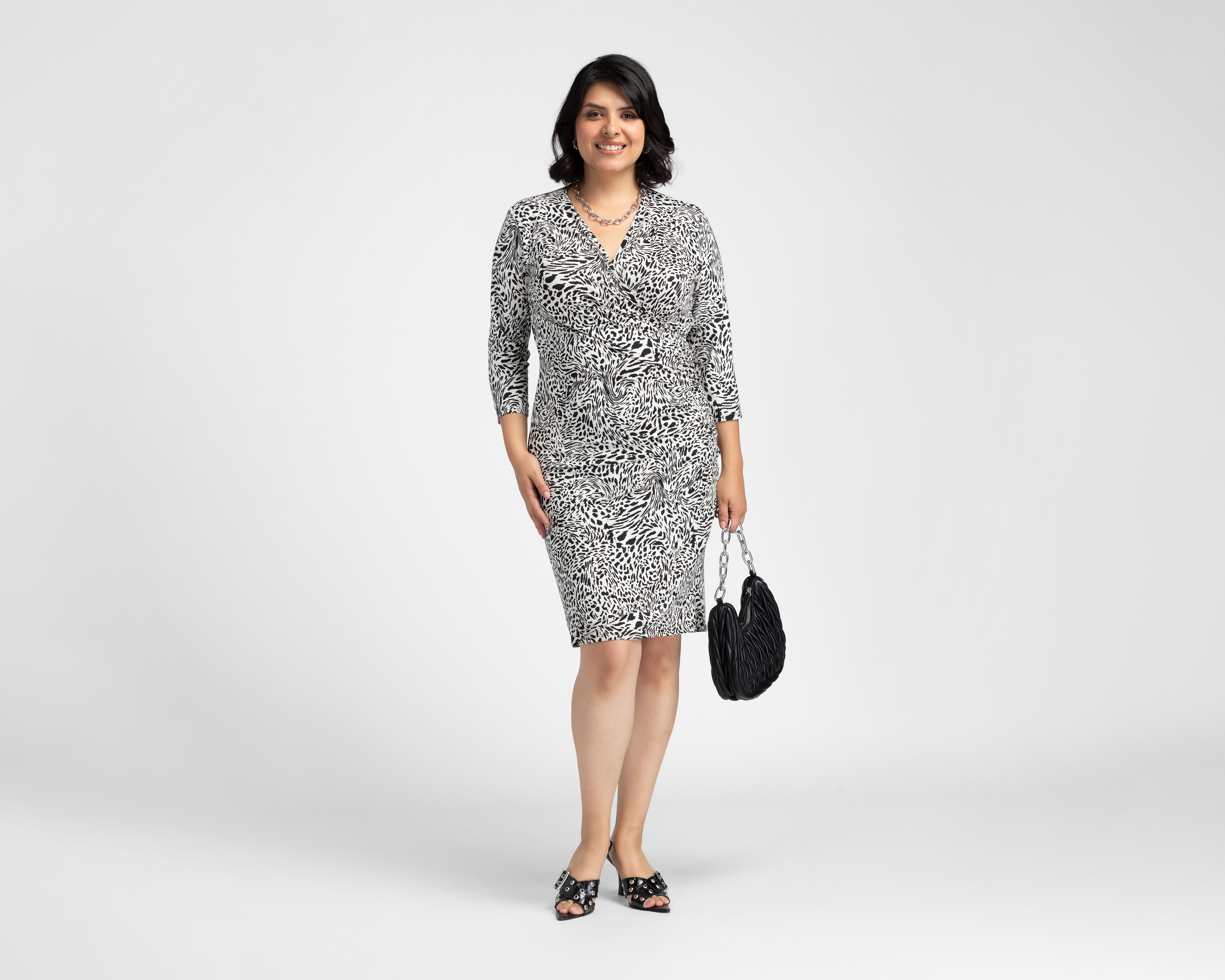 Foto 6 pulgar | Foto 5 | Vestido Formal Sahara Cruzado Manga 3/4 Animal Print para Mujer