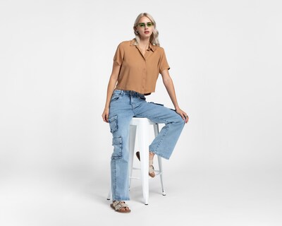 Foto 2 | Foto 2 | Blusa con Botones Refill para Mujer