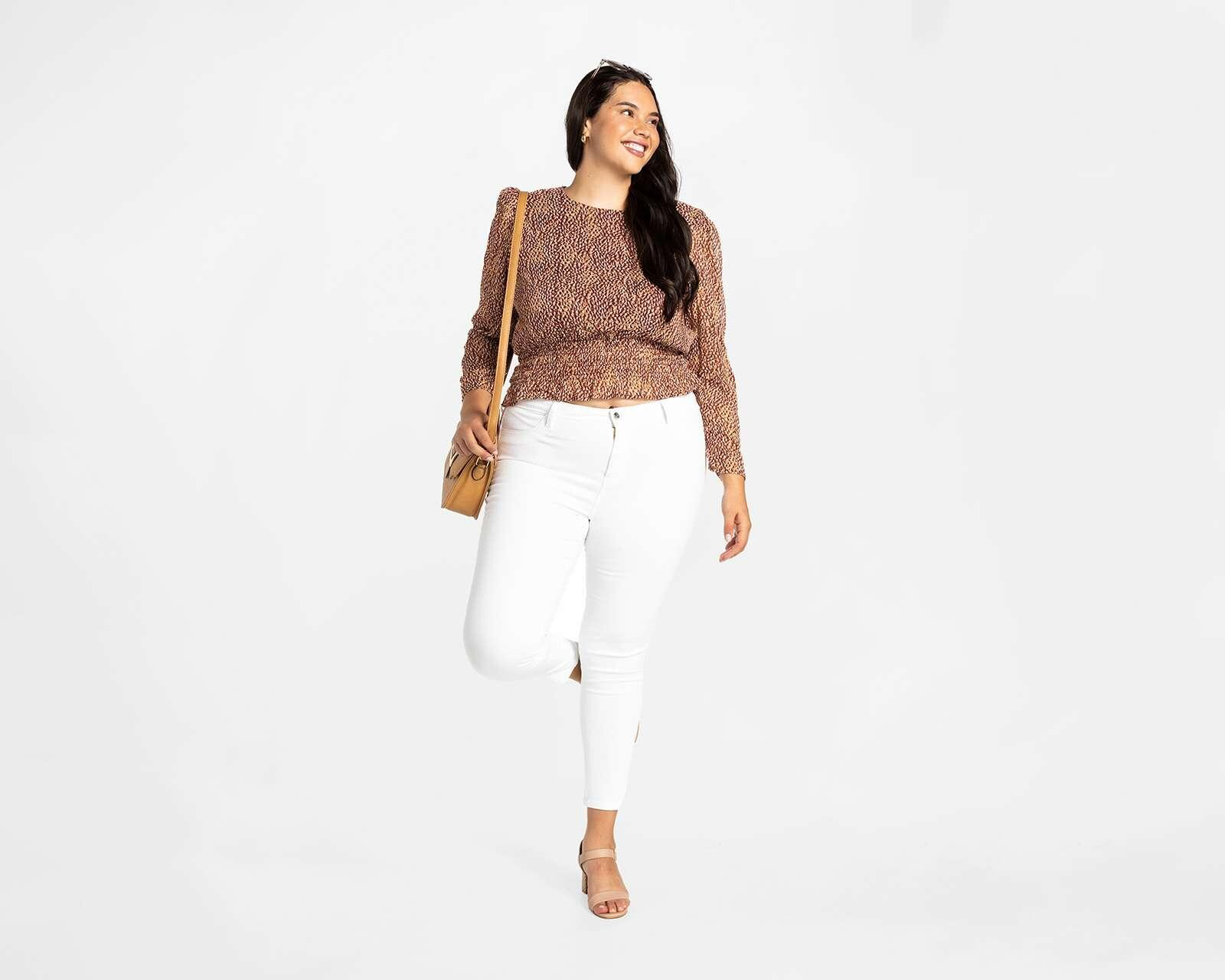 Foto 3 pulgar | Foto 2 | Blusa Jennifer Lopez Manga Larga