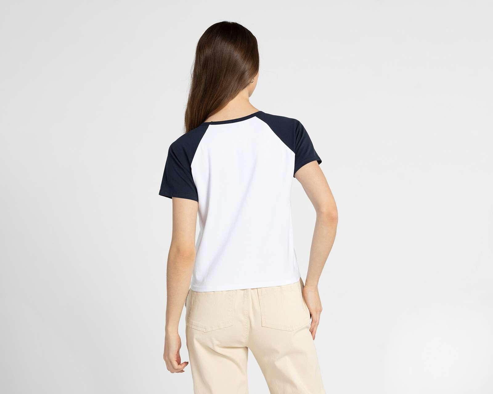 Foto 4 pulgar | Foto 3 | Blusa Refill Manga Corta con Estampado