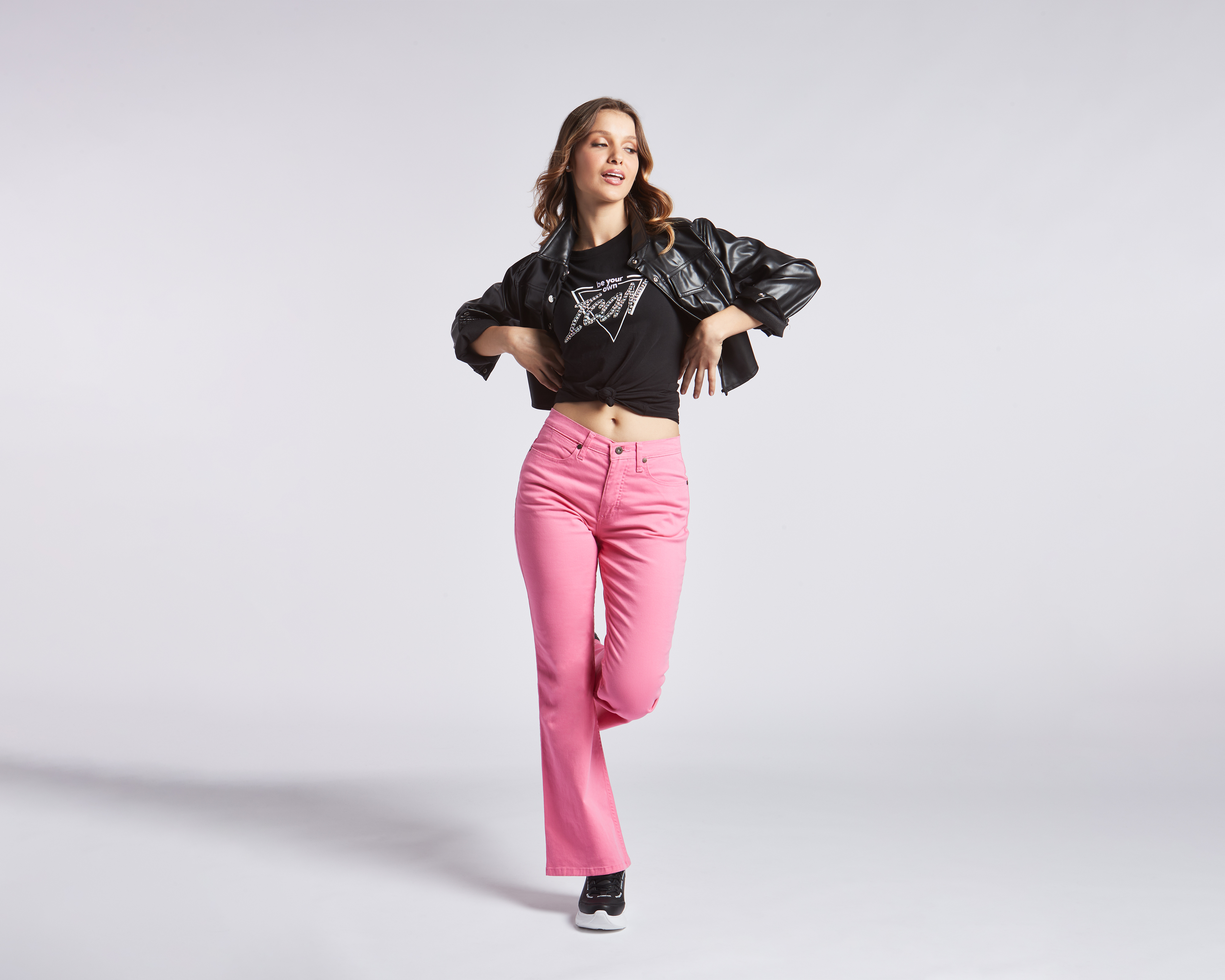 Foto 3 pulgar | Foto 2 | Playera Jennifer Lopez Manga Corta