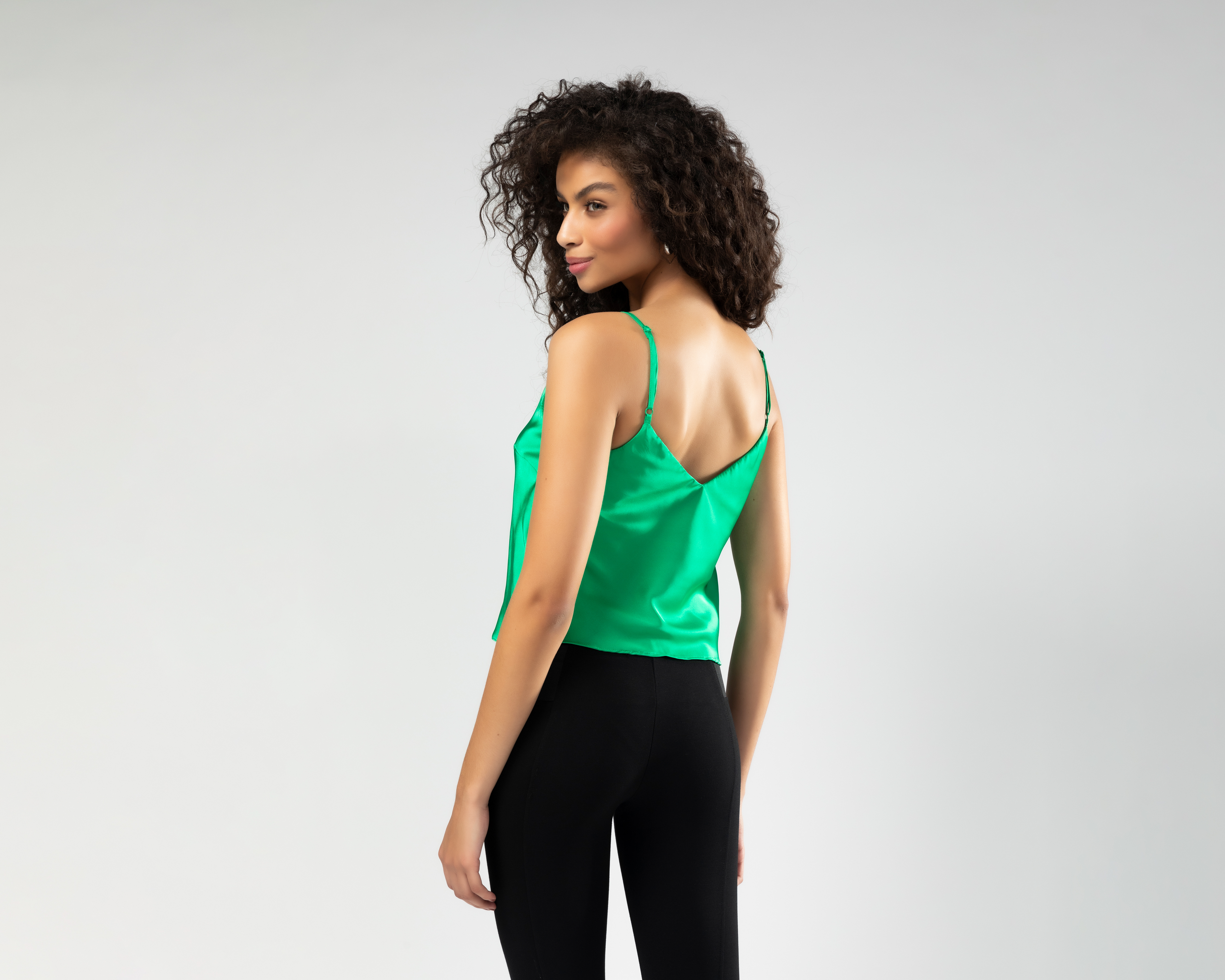 Foto 4 pulgar | Foto 3 | Blusa Forever 21 de Tirantes para Mujer