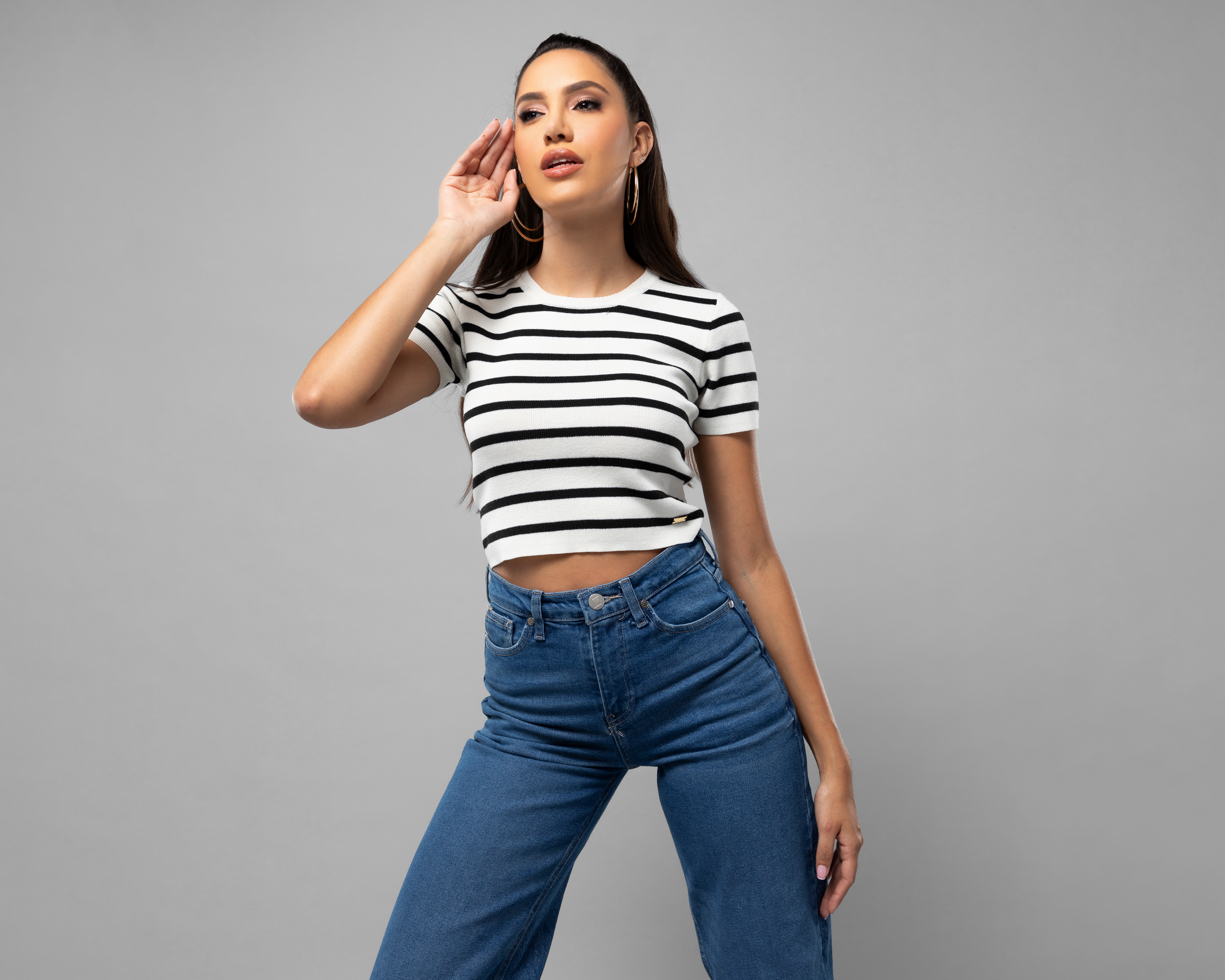 Foto 1 | Foto 1 | Playera Jennifer Lopez de Rayas para Mujer