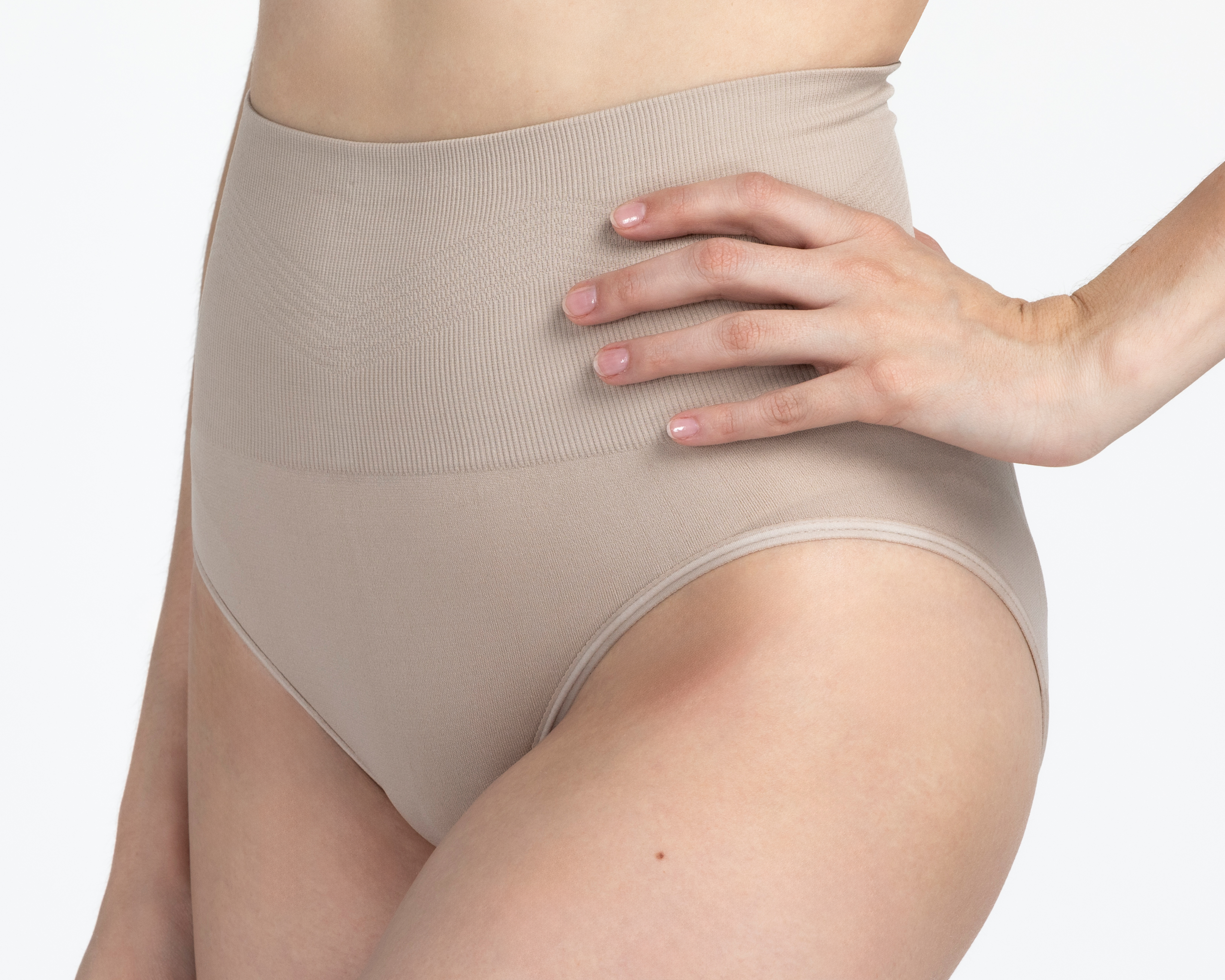 Foto 5 pulgar | Foto 4 | Pantaleta Control Multicolor Beauty Secret para Mujer 2 Piezas