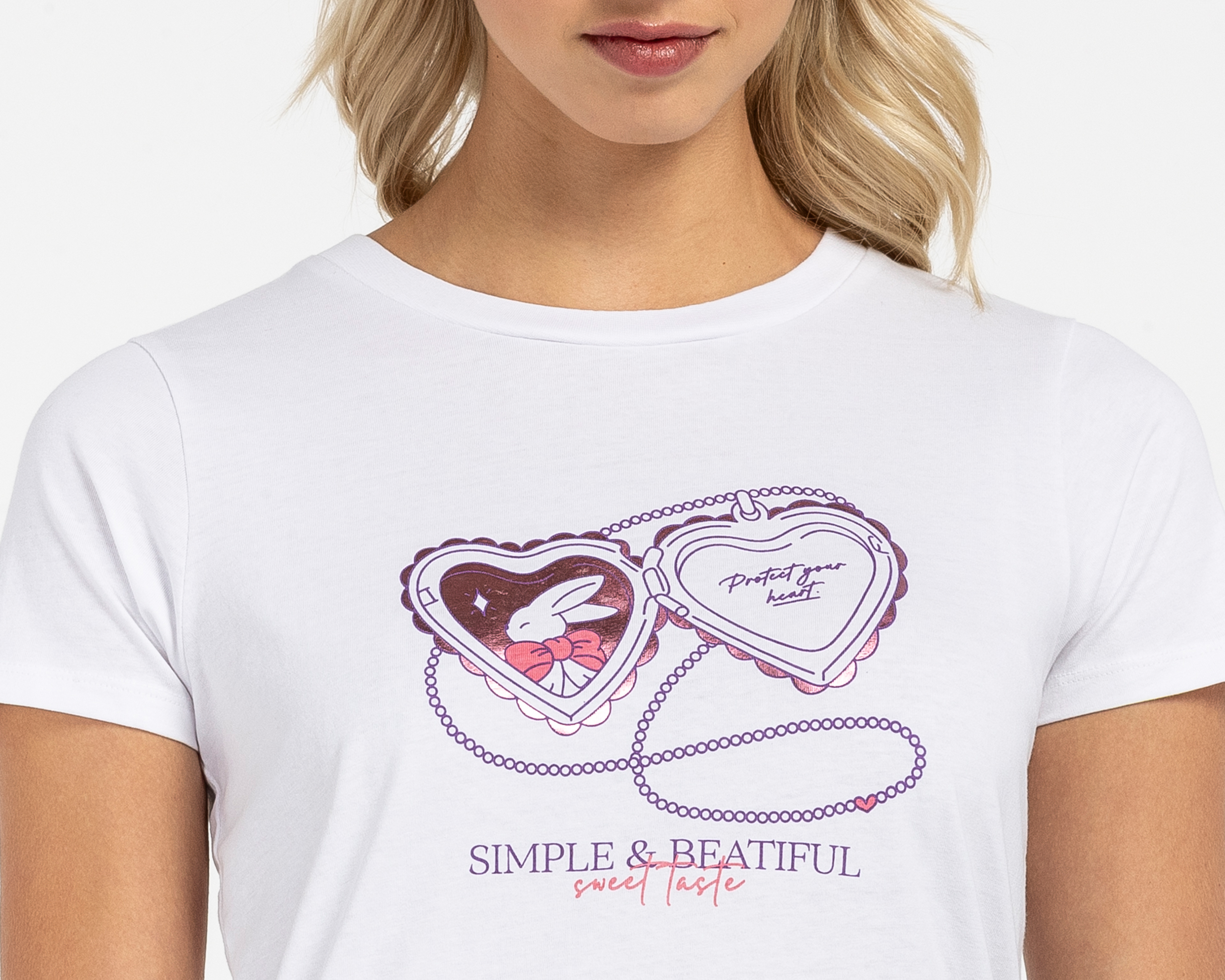 Foto 5 pulgar | Foto 4 | Playera Estampada 18 Forever para Mujer