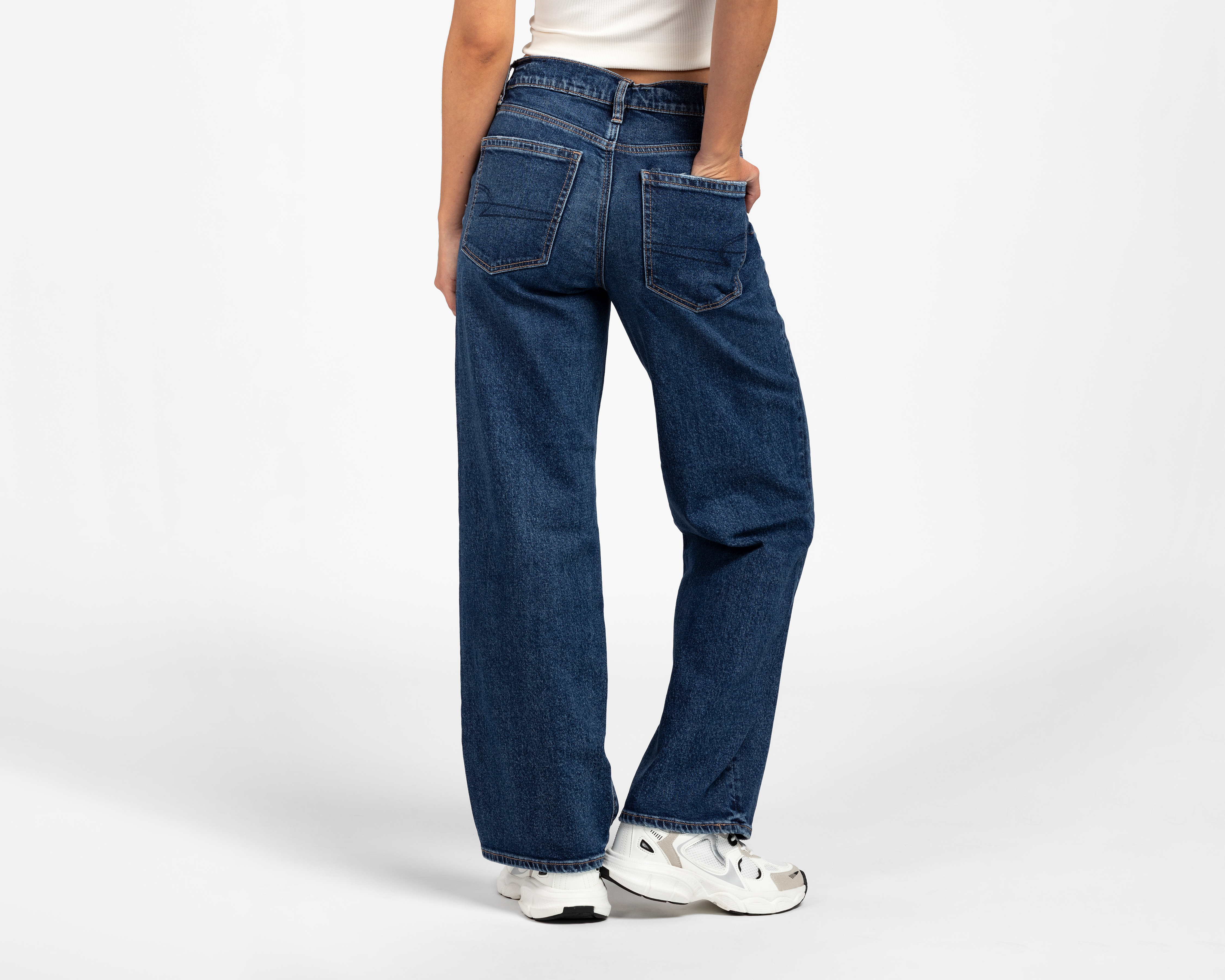 Foto 4 pulgar | Foto 3 | Jeans Stovepipe American Eagle para Mujer